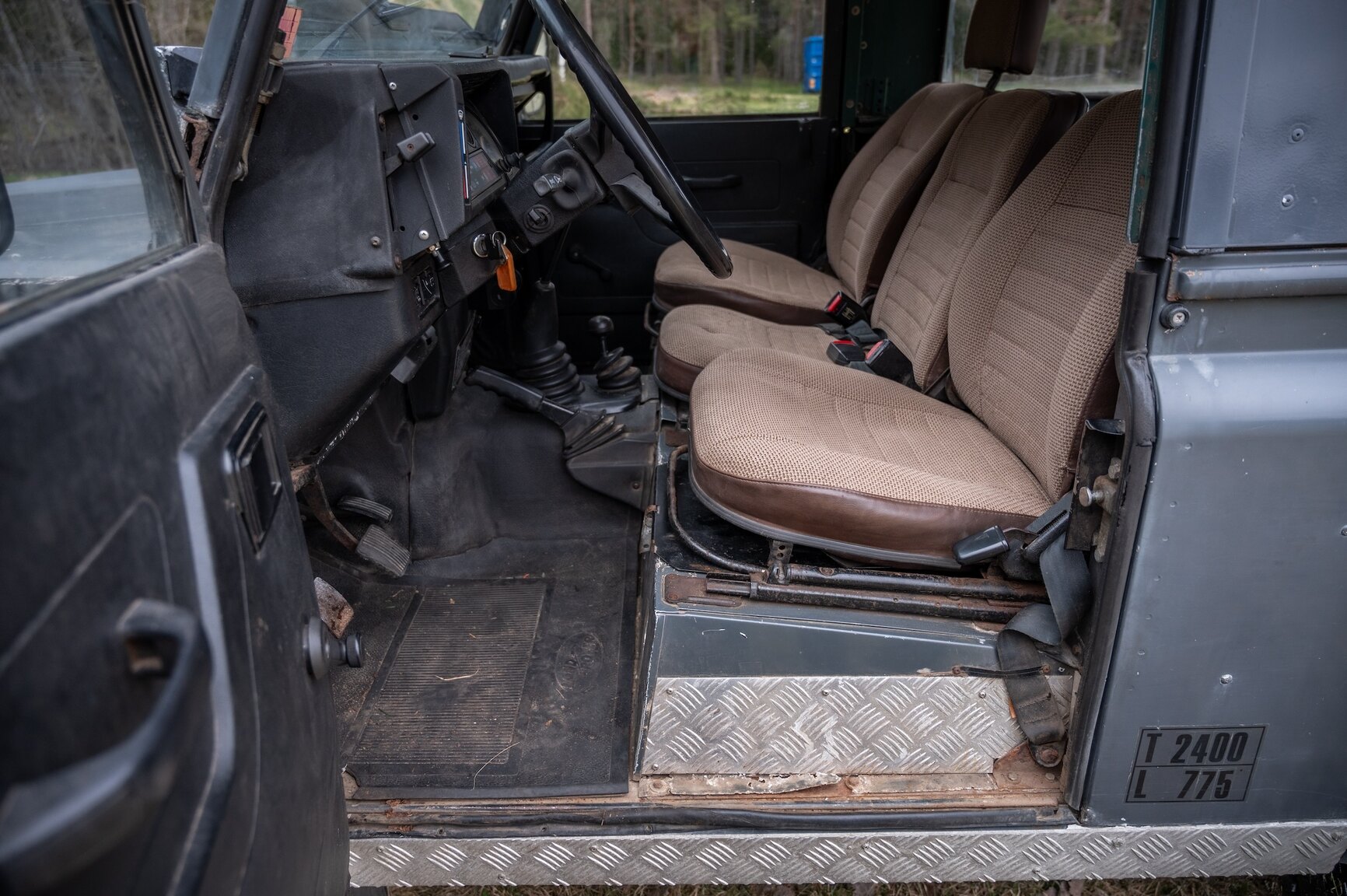 Innenraumfoto von 1986 Land Rover 90 2.5D