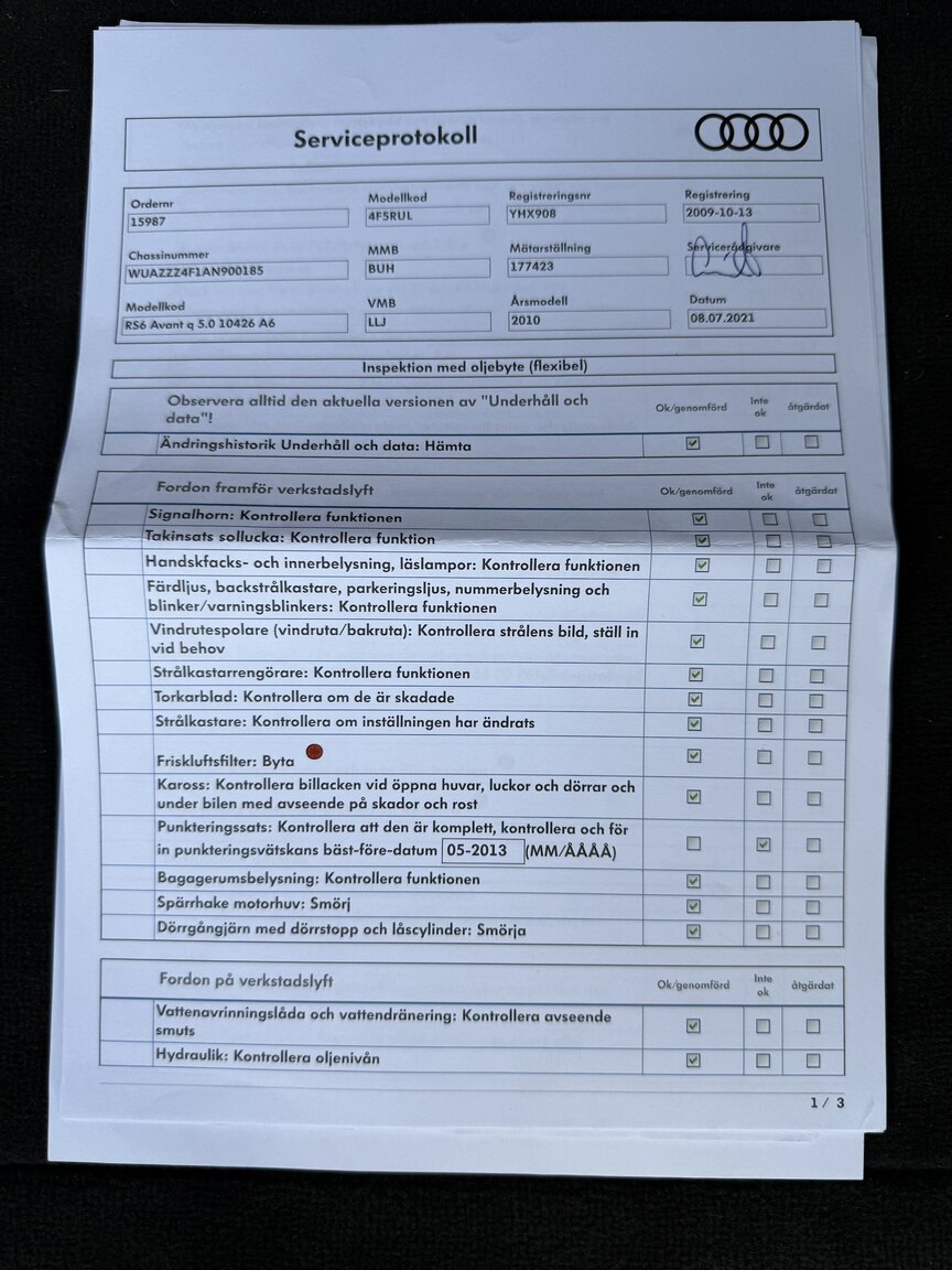 Documentation for 2010 Audi RS6 Avant V10 Quattro