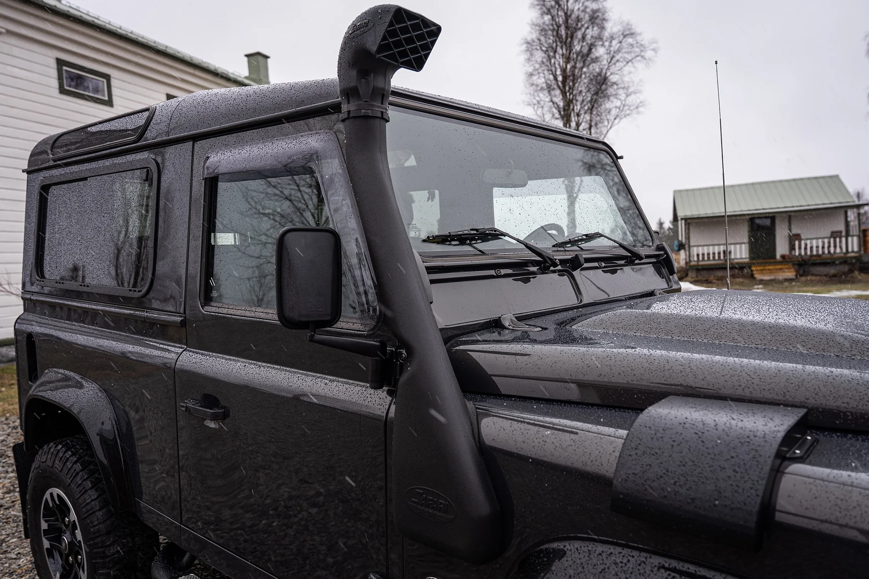 Aussenfoto 2015 Land Rover Defender 90 Special (21)