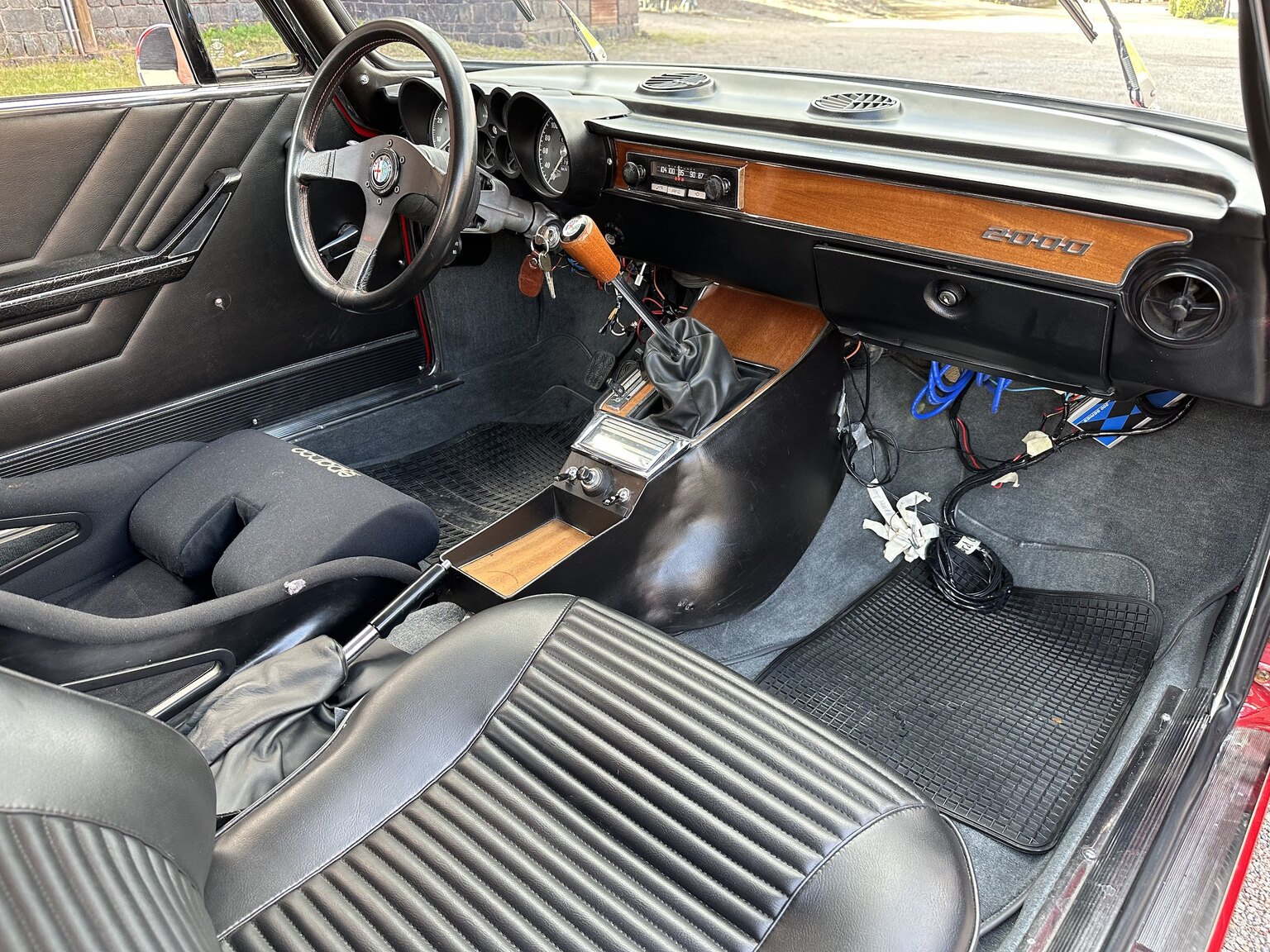 Interiörbild 1972 Alfa Romeo 2000 GTV Bertone Coupé