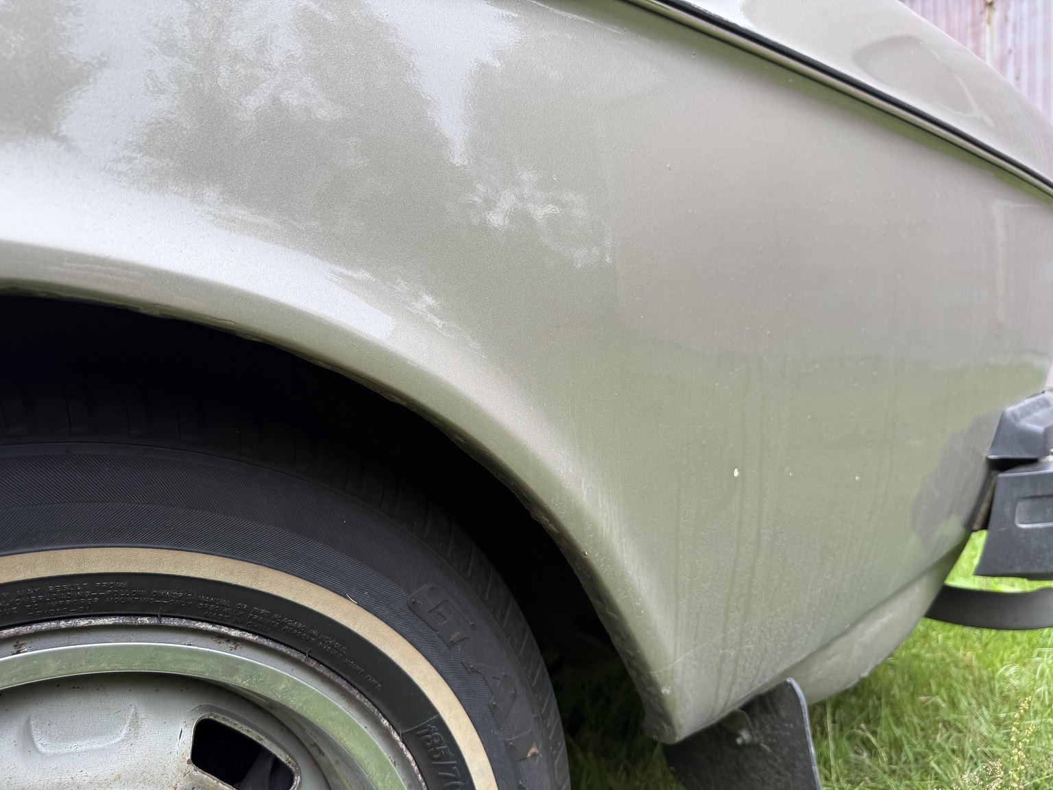 Exterior image of 1976 Volvo 264 V6 GL Automatisk
