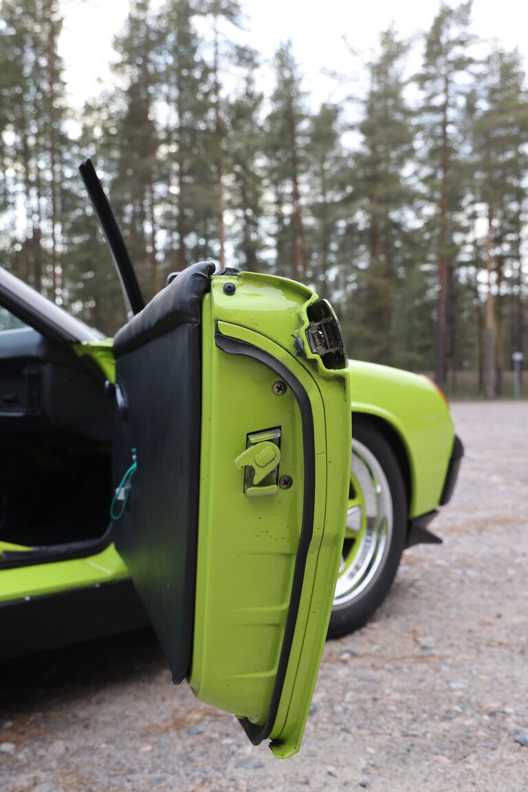 Interior image of 1974 Porsche 914/'6'-3.2 Speedster