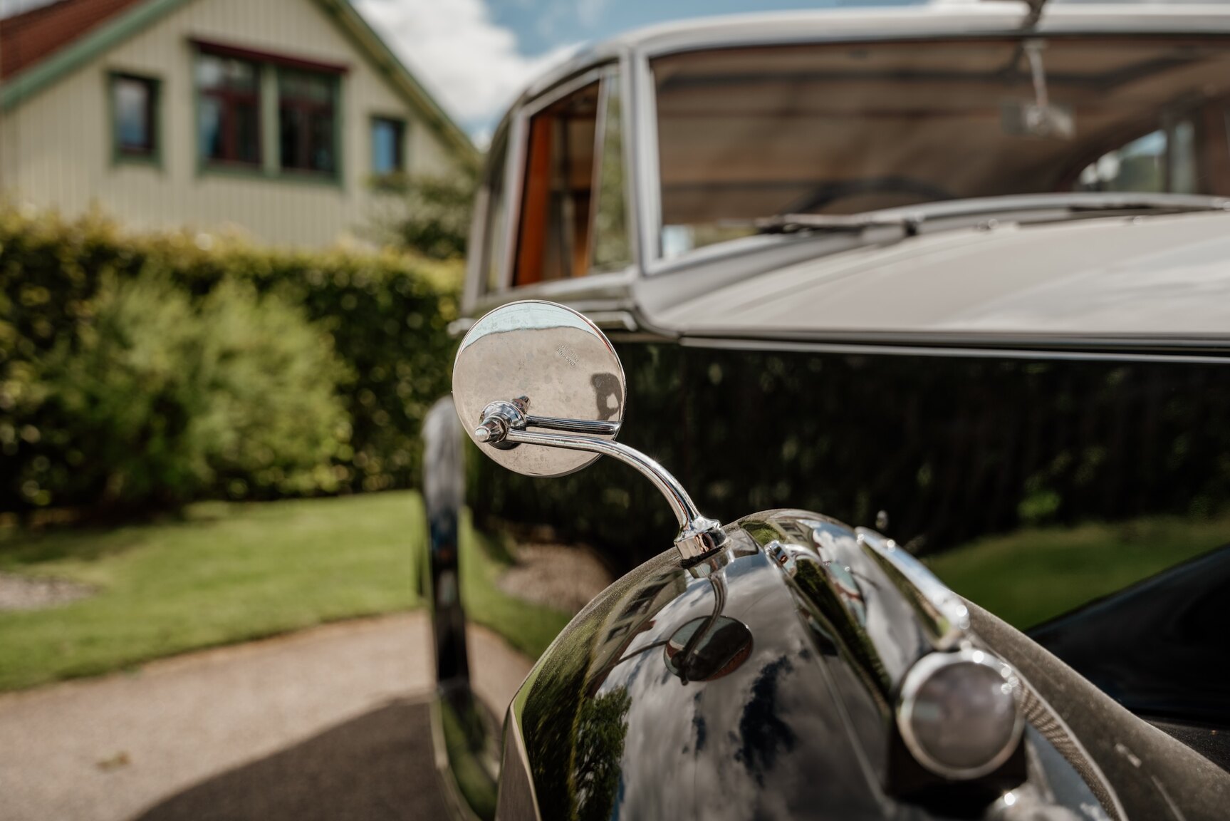 Exterior image of 1949 Rolls Royce Silver Wraith