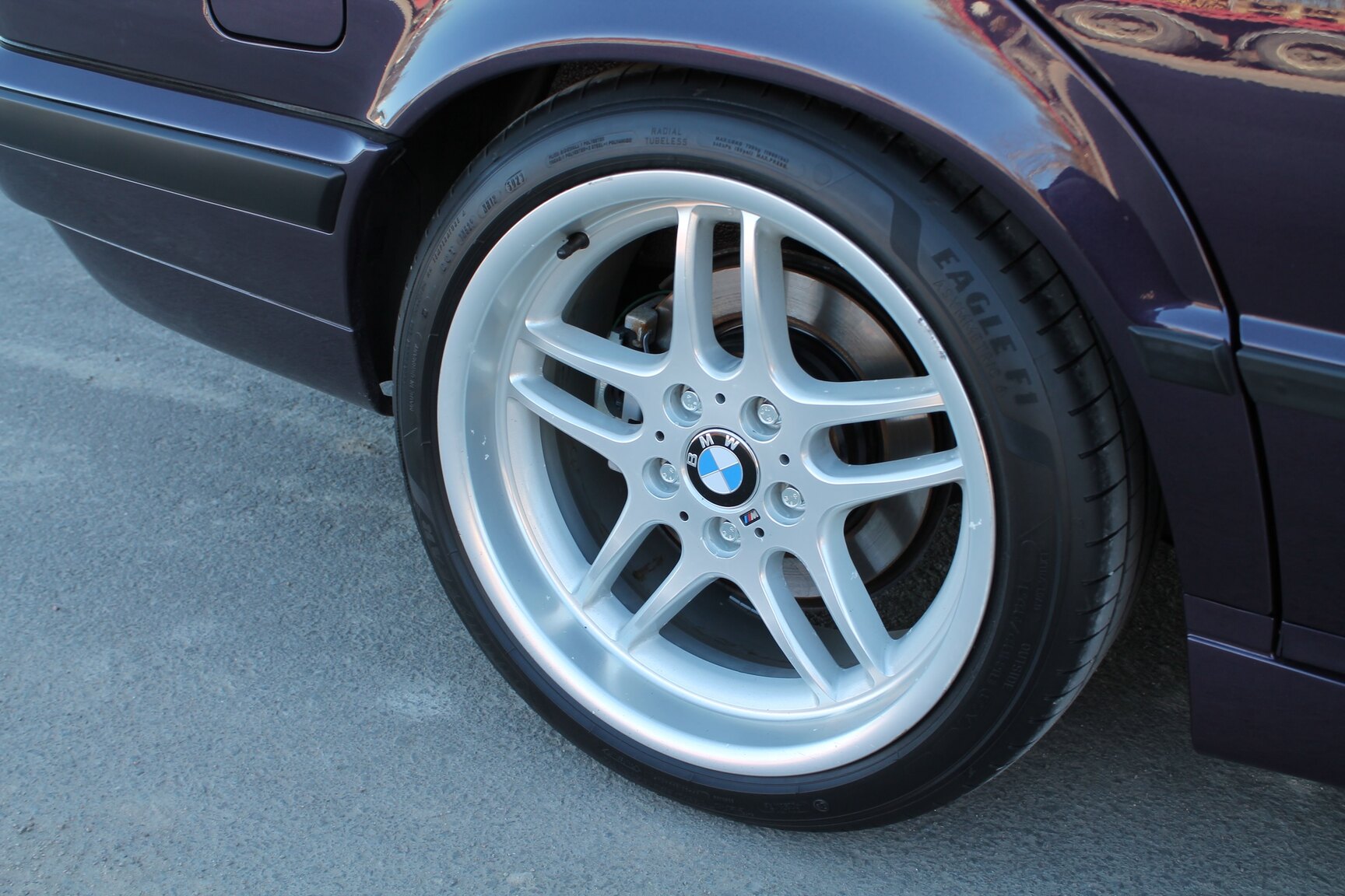 Exteriörbild på 1996 BMW 540i Touring "No Reserve Auction"