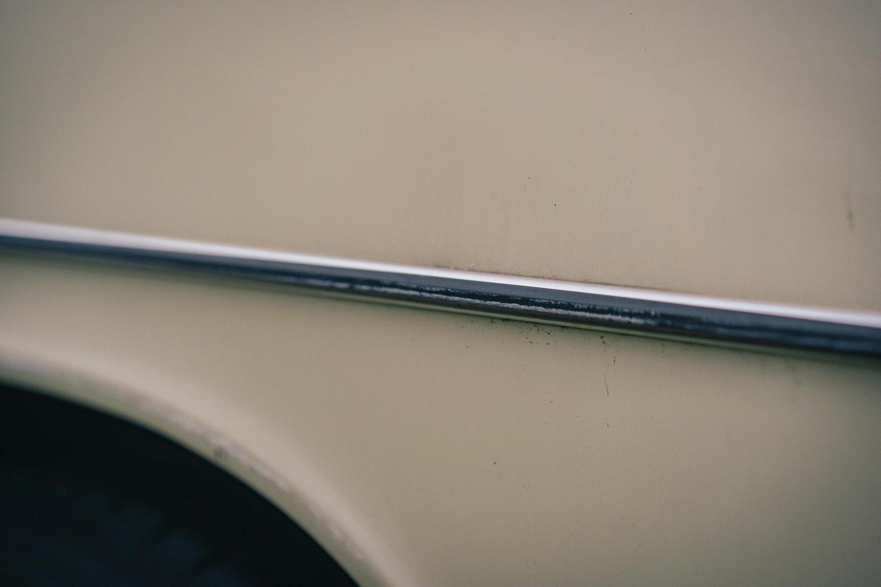 Exterior image of 1972 Plymouth Duster 360 (17)