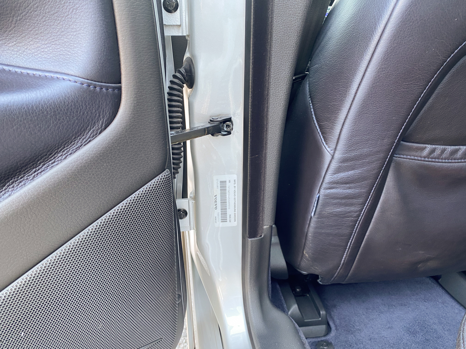 Innenraumfoto von 2005 Volvo V70 R AWD (23)