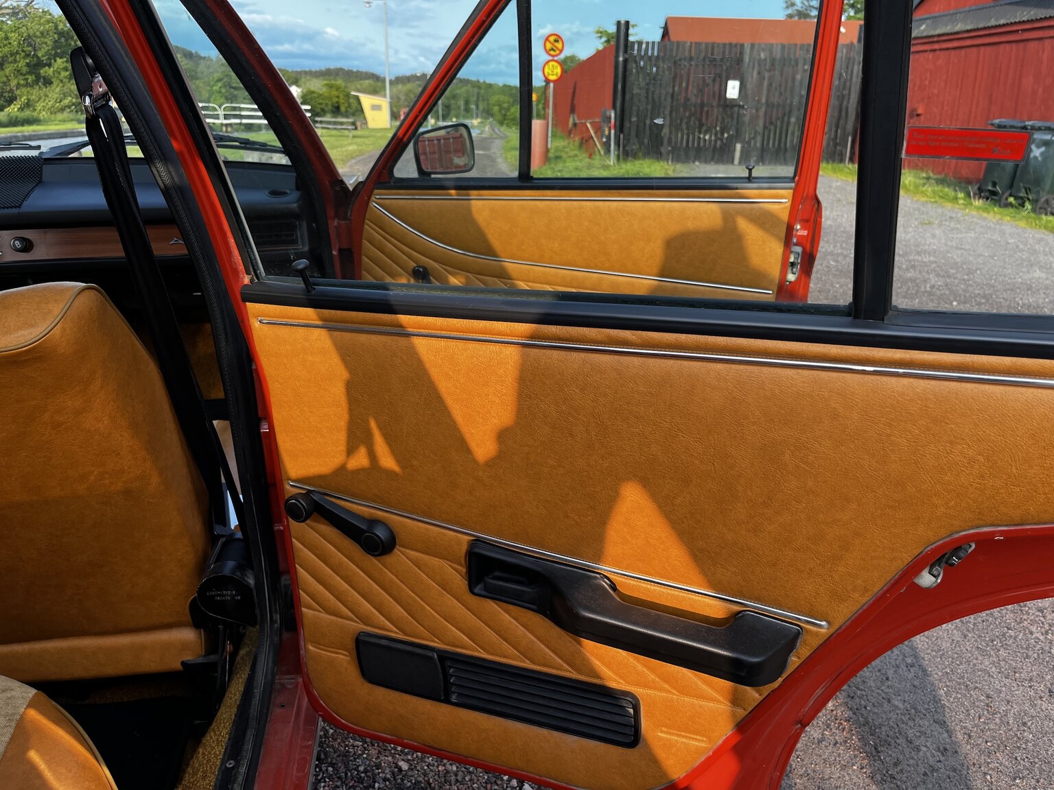 Innenraumfoto von 1976 Audi 80 GL B1 