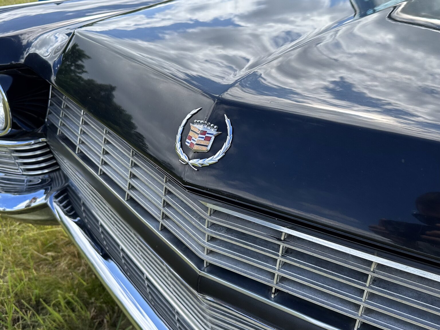 Exterior image of 1964 Cadillac Fleetwood Seventy-Five Limousine (14)