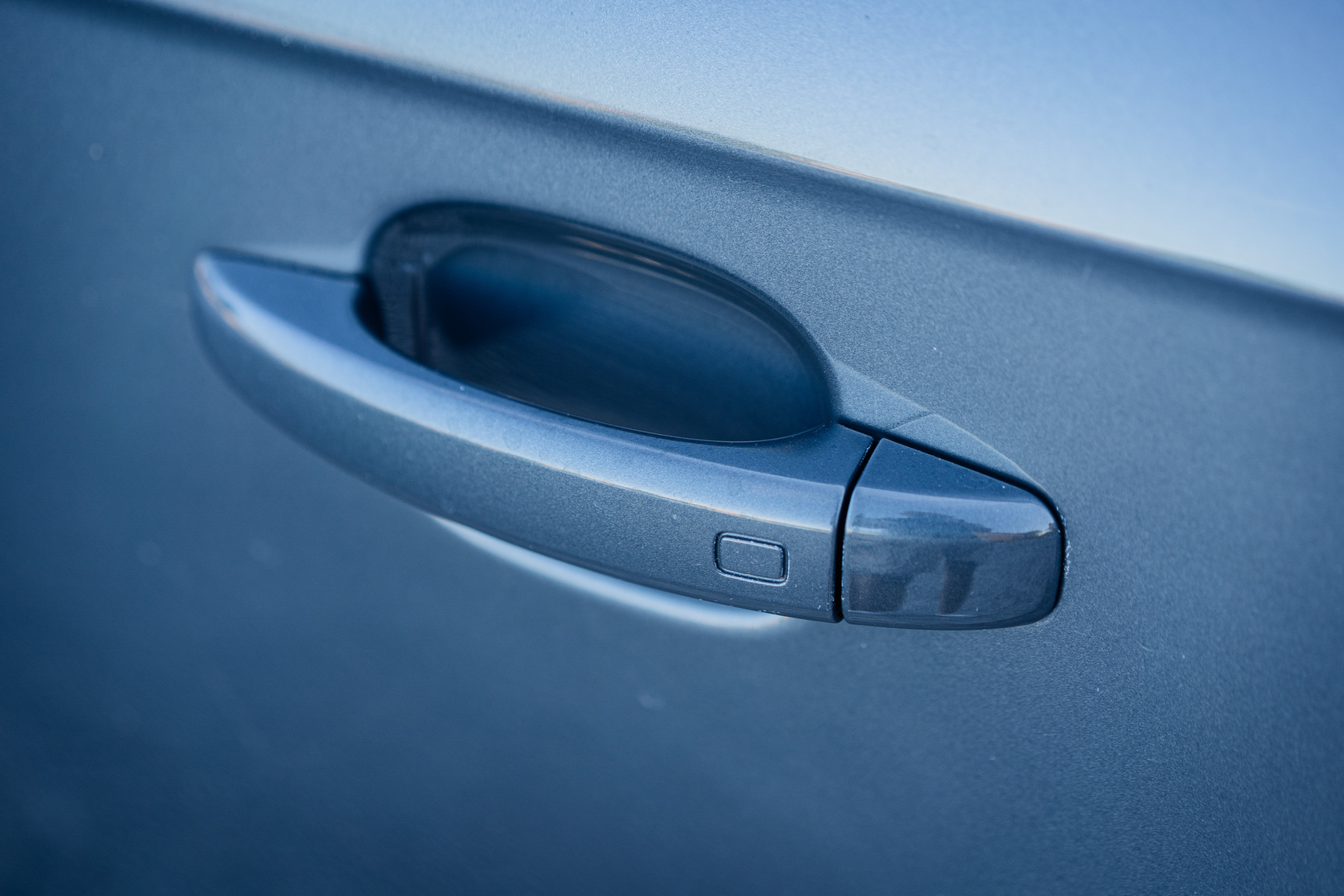 Exterior image of 2011 Audi S4 (35)