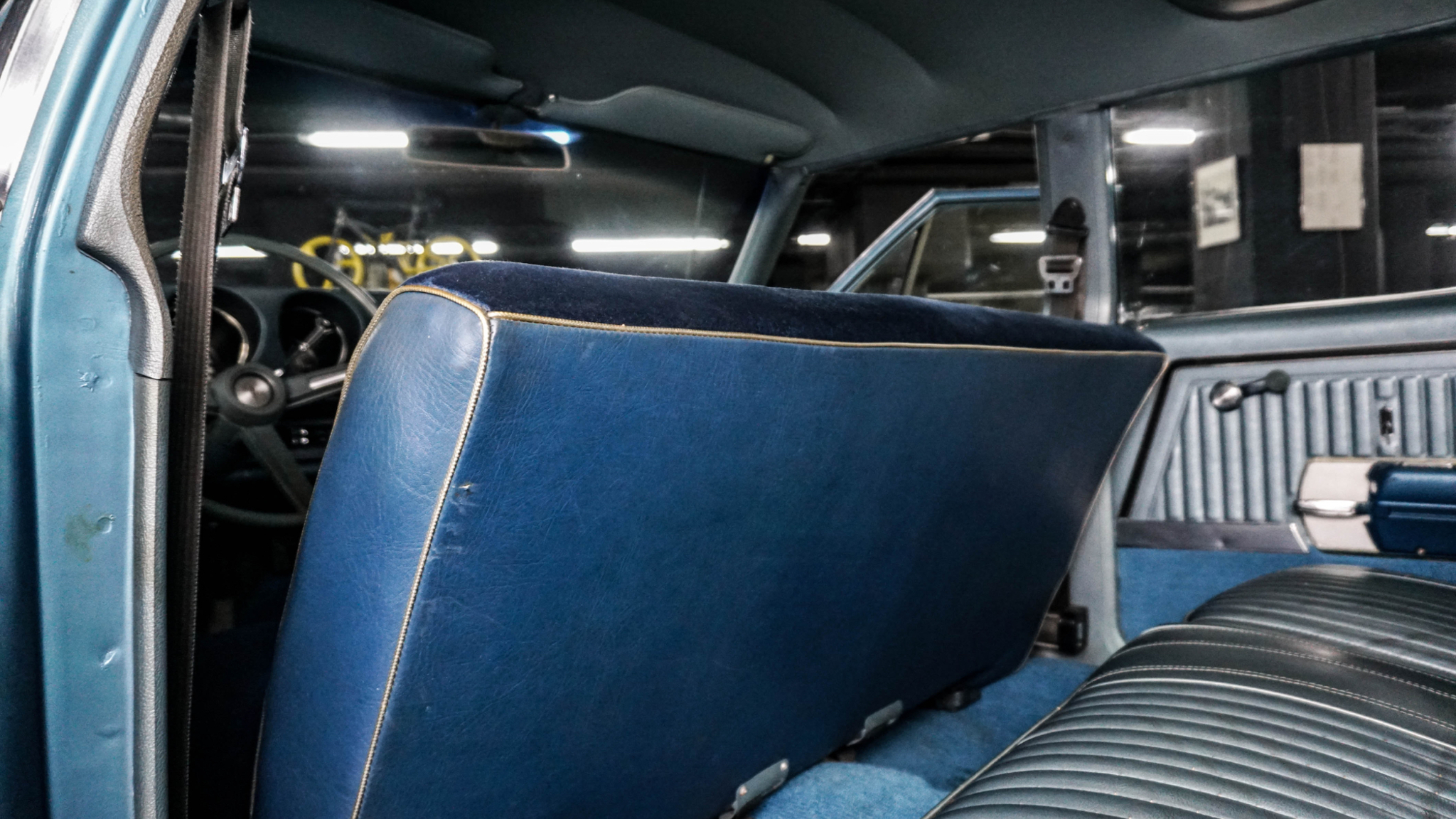 Innenraumfoto von 1968 Oldsmobile Vista Cruiser