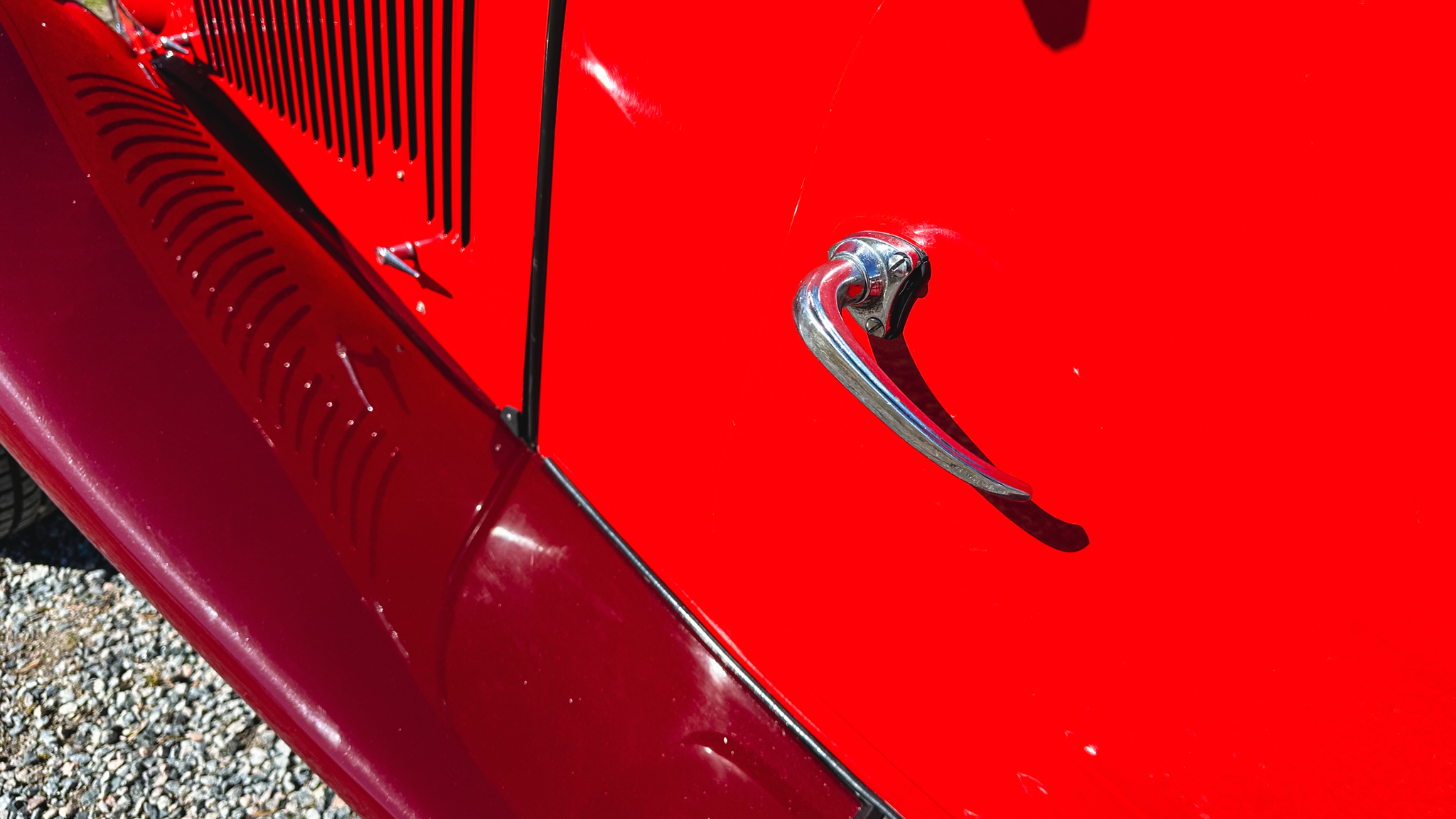 Exterior image of 1951 MG TD MIDGET