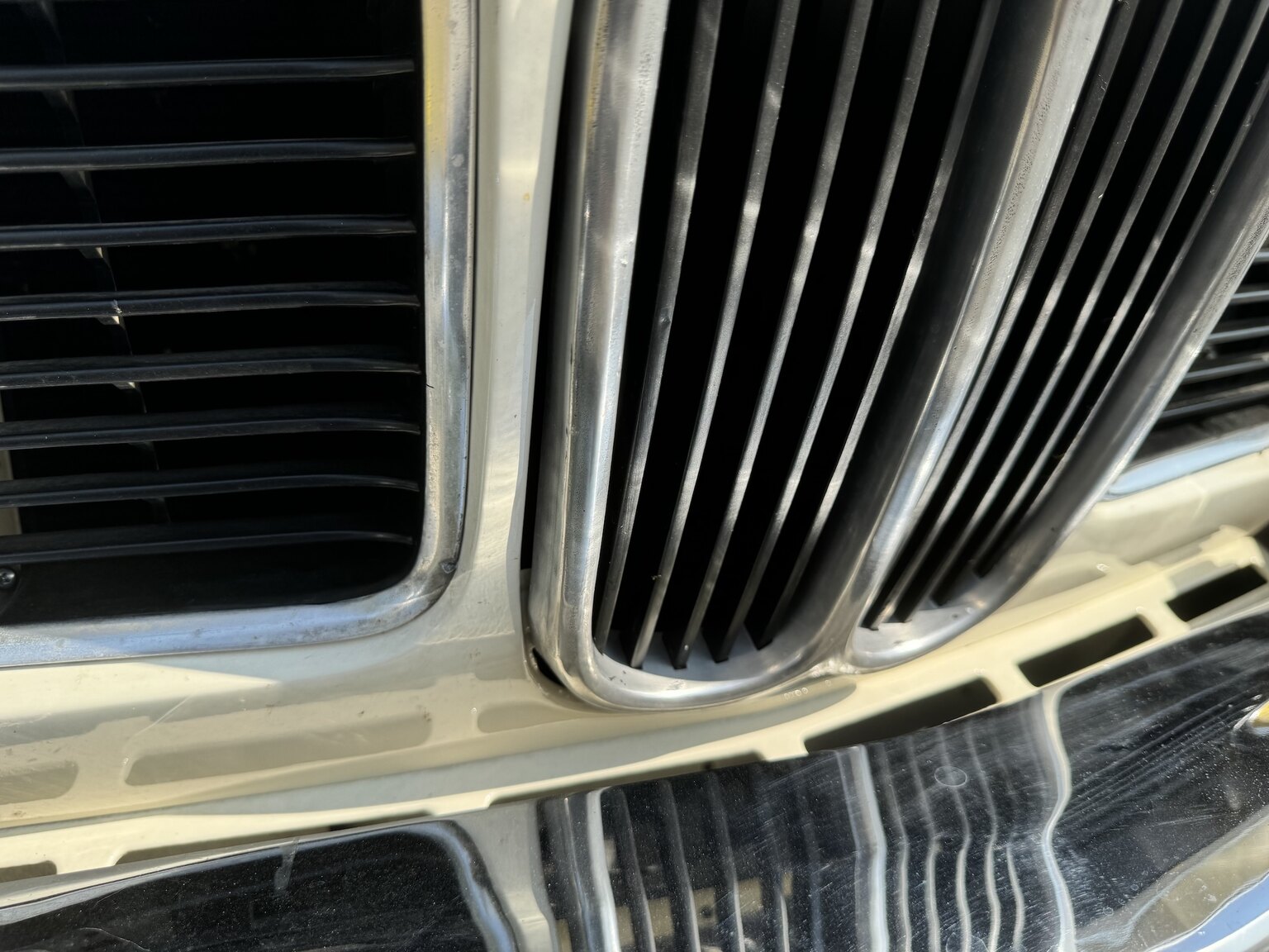 Exteriörbild på 1971 BMW 2800 CS