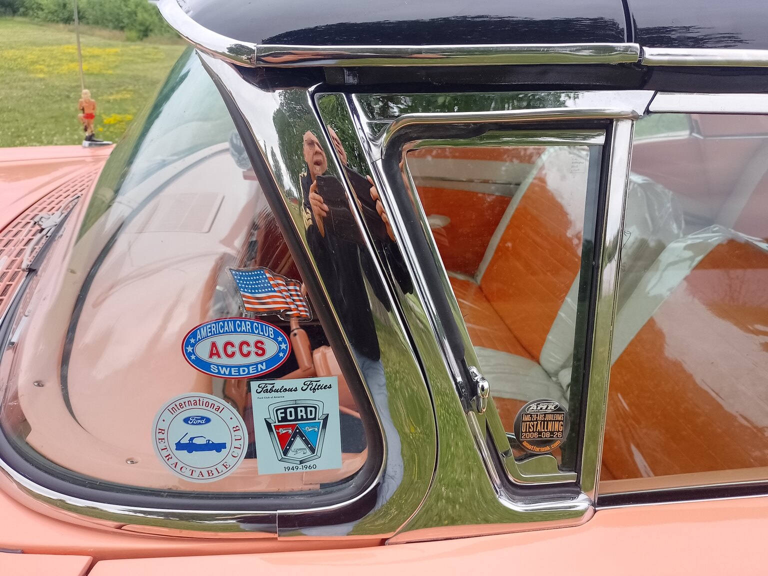 Aussenfoto 1957 Ford Fairlane 500 Skyliner Retract