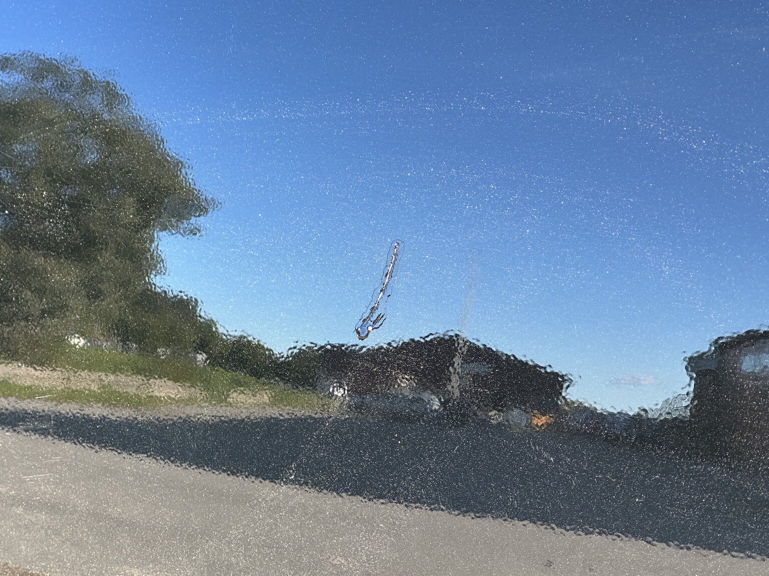 Exterior image of 1990 Mercedes-Benz 300 CE 24V