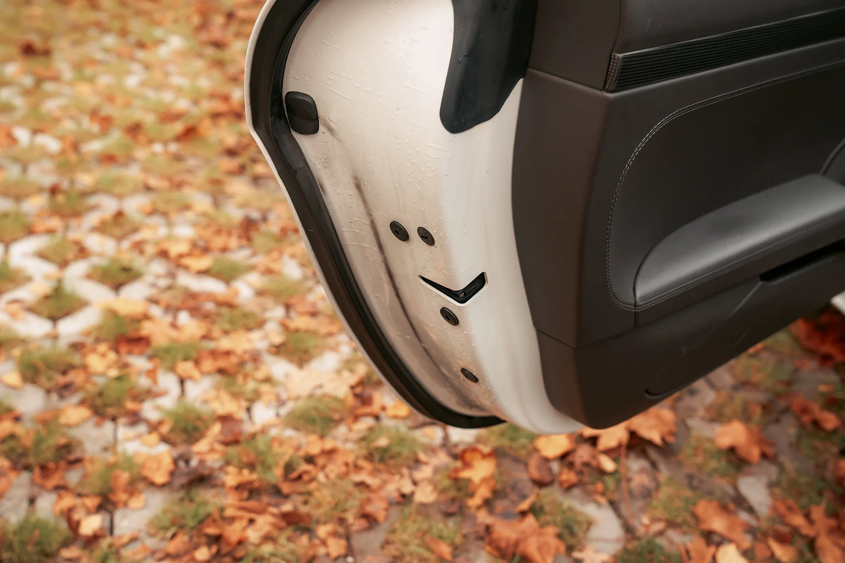 Innenraumfoto von 2017 Porsche 718 Cayman S (2)