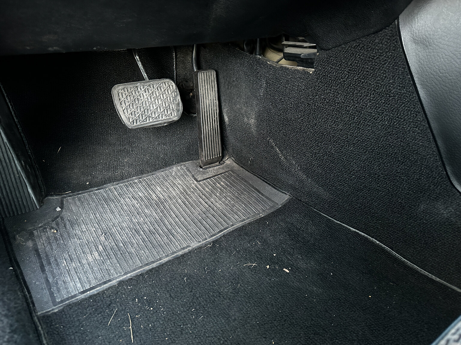 Interior image of 1978 Mercedes-Benz 250
