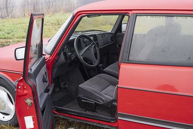 #<Image:0x00007f49f3008fe0>