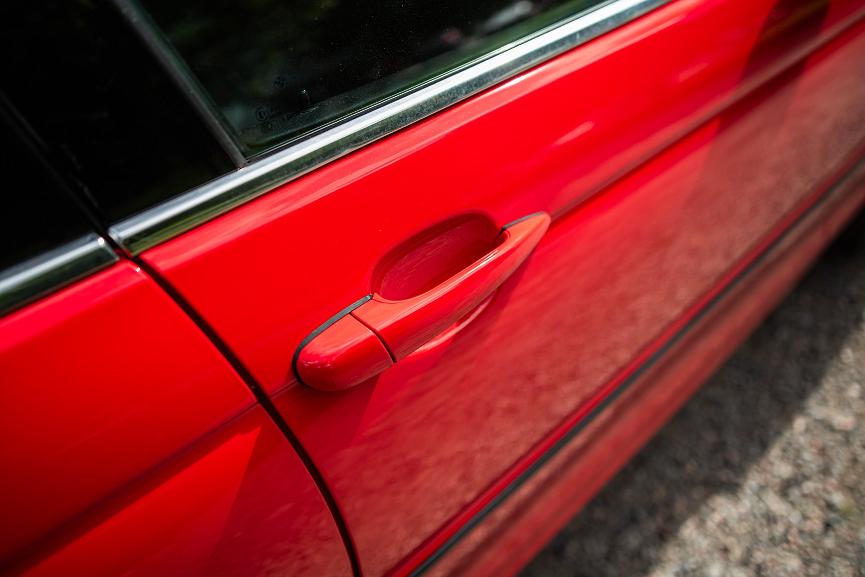 Exterior image of 2001 BMW 330Xi