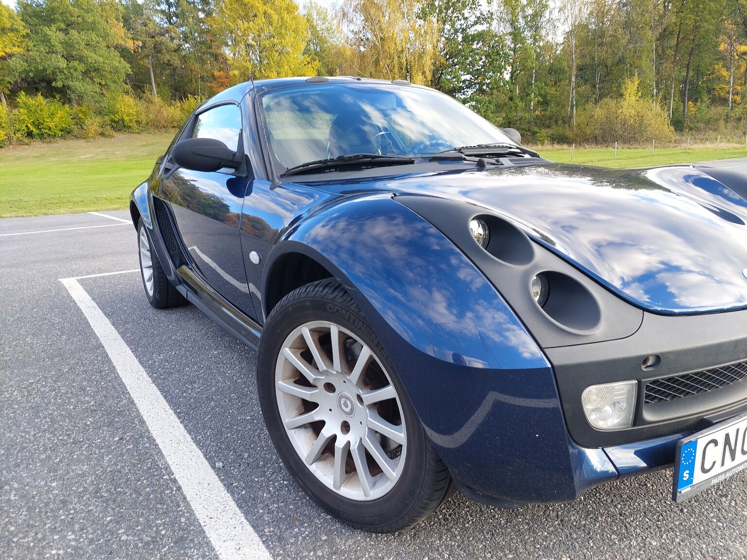 Exteriörbild på 2004 Smart Roadster