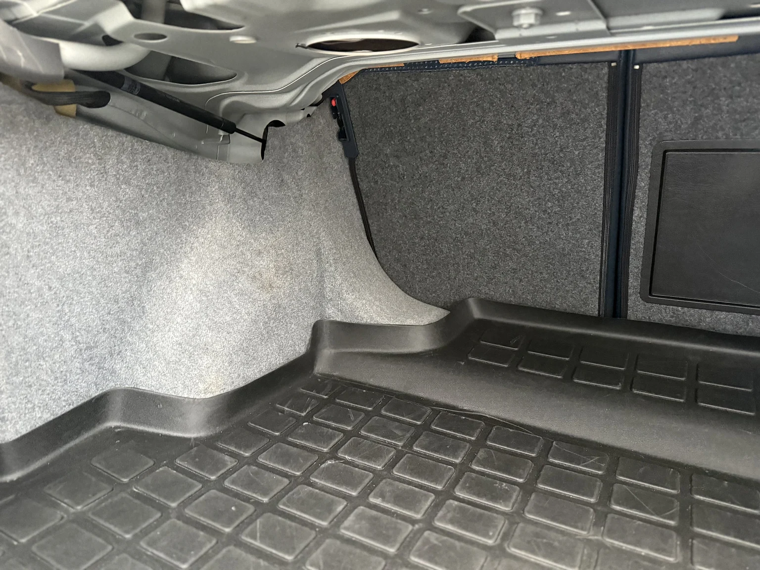 Interiörbild 1994 Volvo 850 2.5 SE (45)