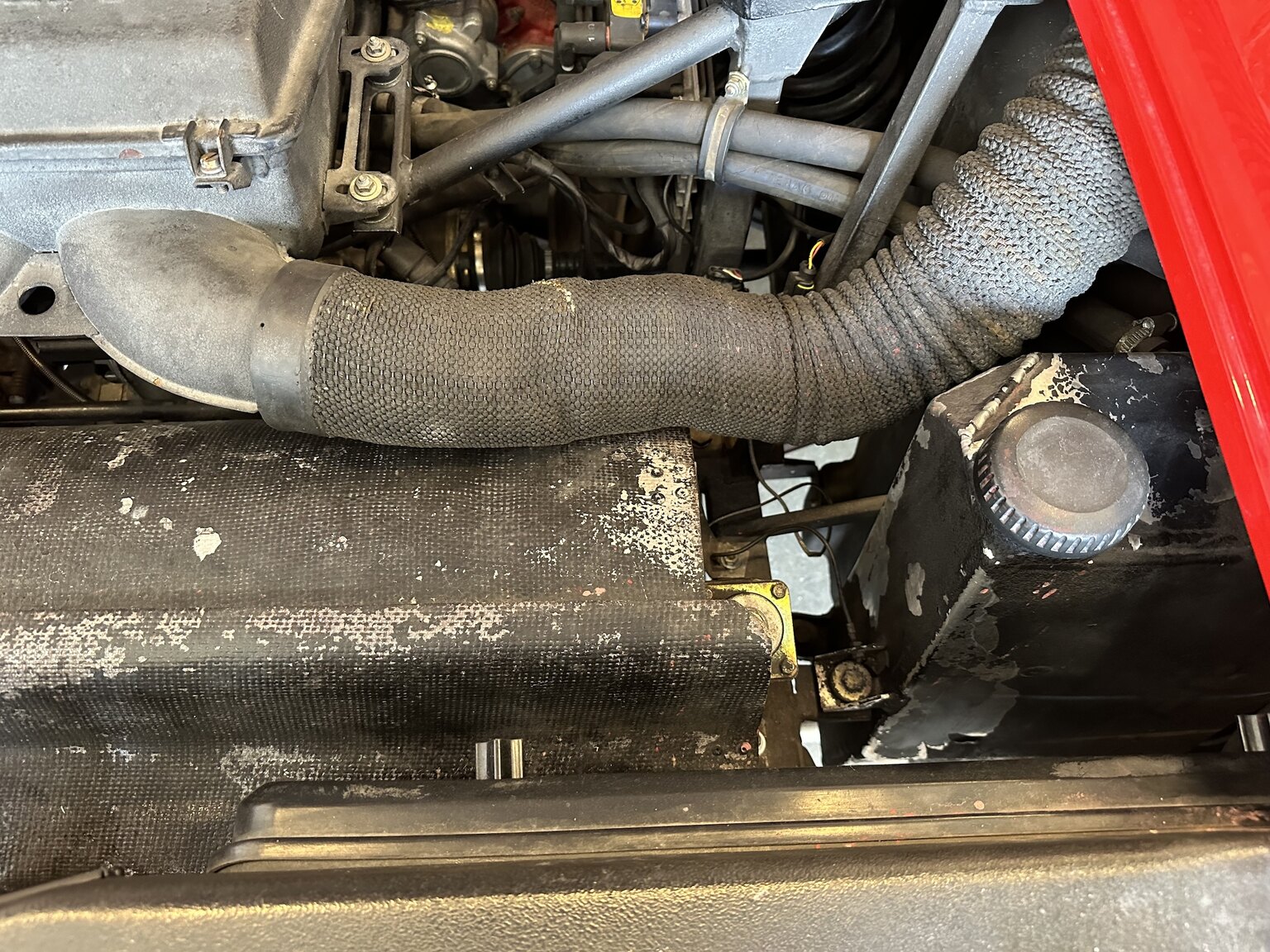 Image of 1990 Ferrari 348 (8) mechanics