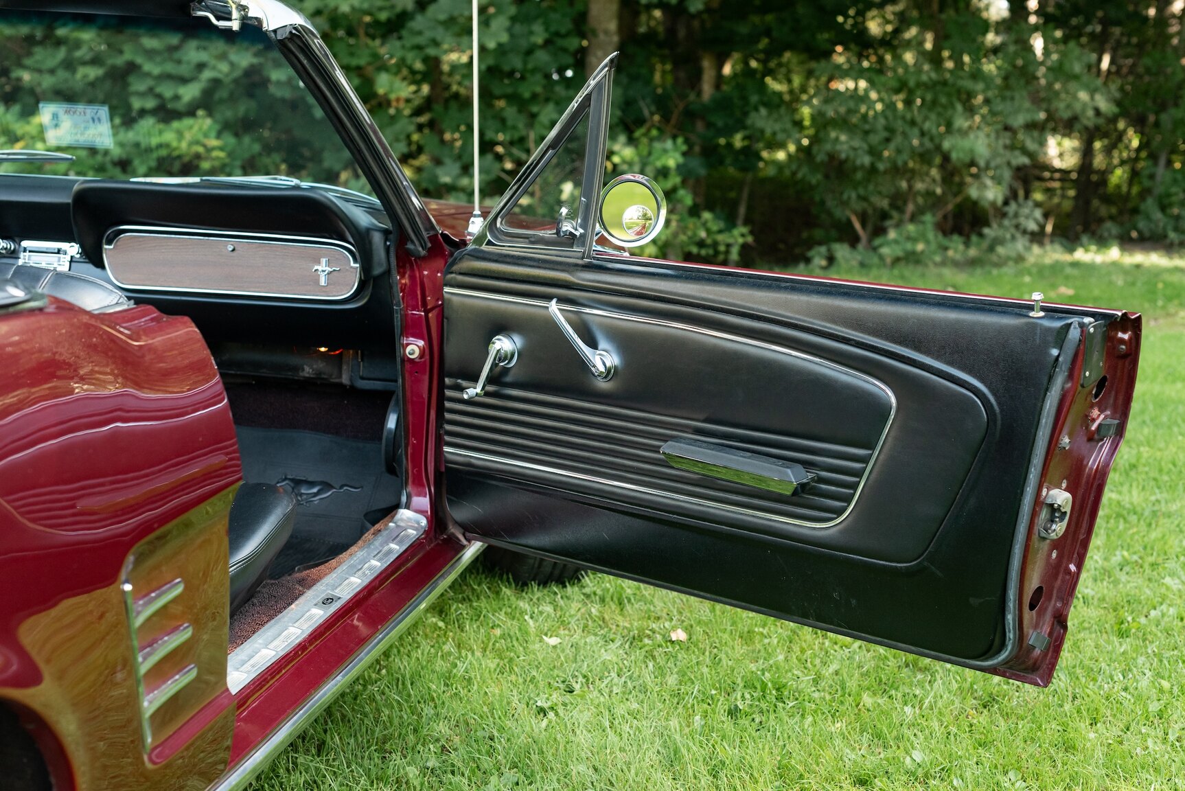 Innenraumfoto von 1966 Ford Mustang Convertible