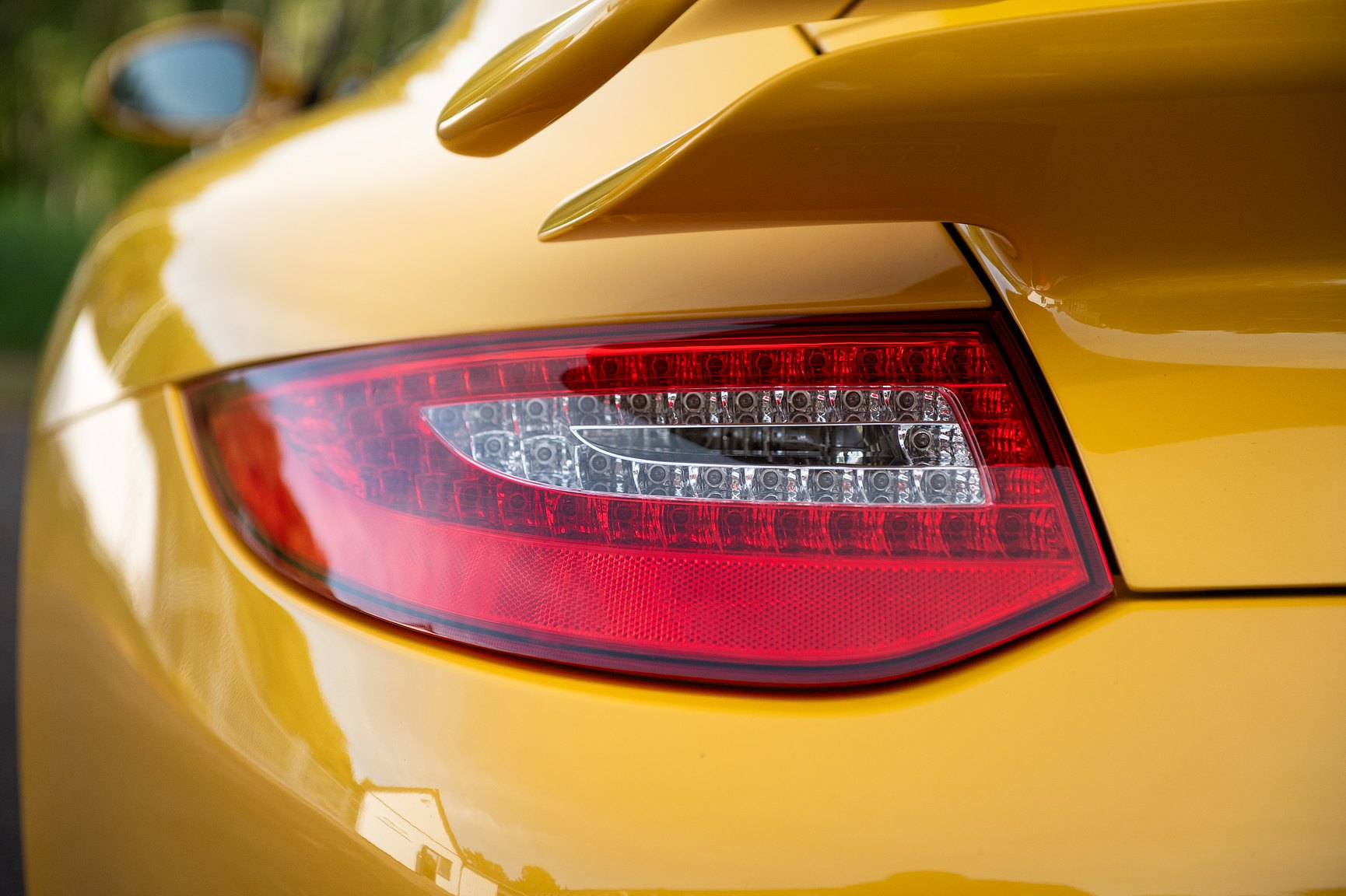 Exteriörbild på 2009 Porsche 911 Carrera (46)