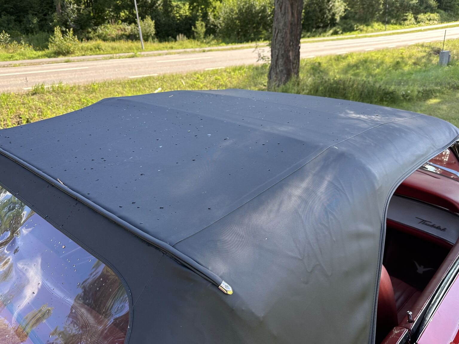 Exteriörbild på 1961 Ford Thunderbird Convertible