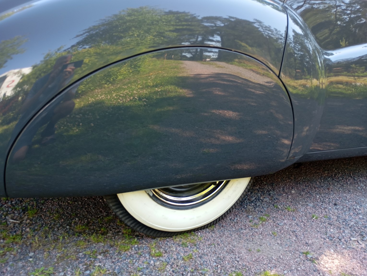 Exterior image of 1954 Jaguar Mark VII