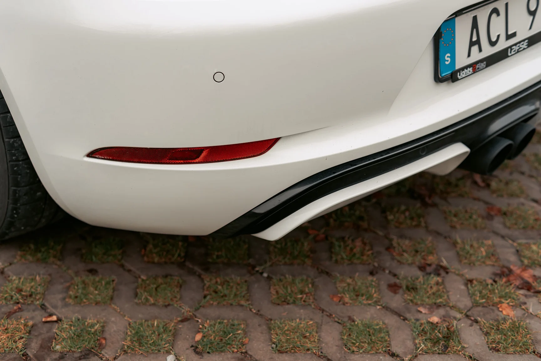 Exteriörbild på 2017 Porsche 718 Cayman S (49)