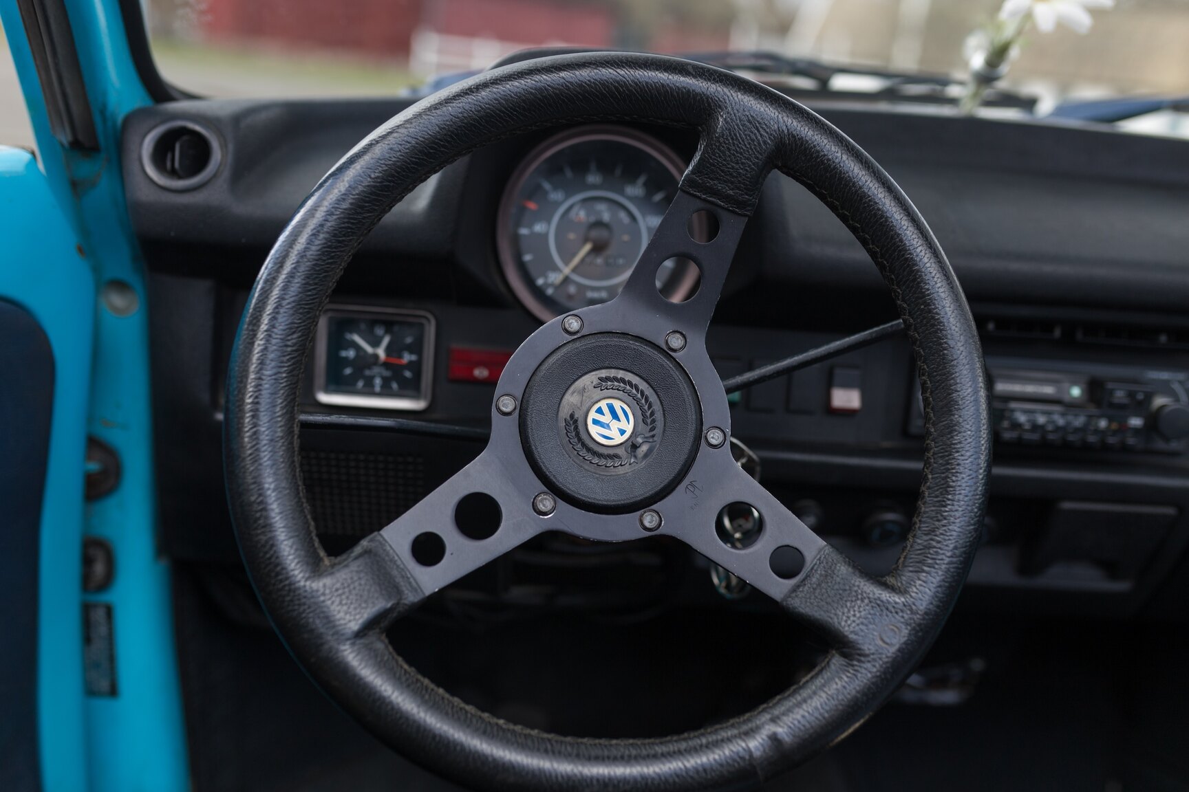 Interior image of 1974 VW 1303 LS CAB (15)