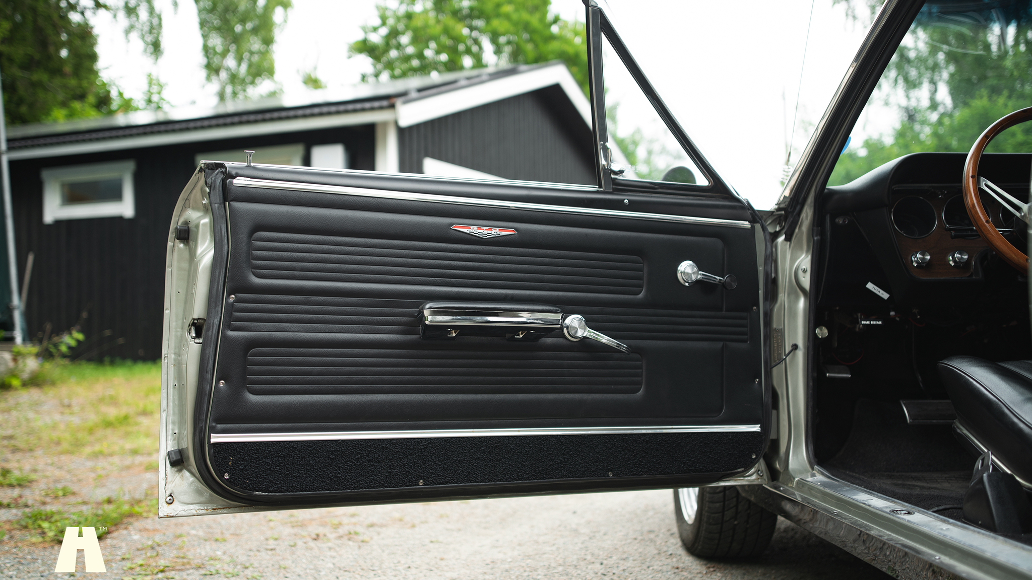 Interior image of 1967 Pontiac GTO Hardtop (6)