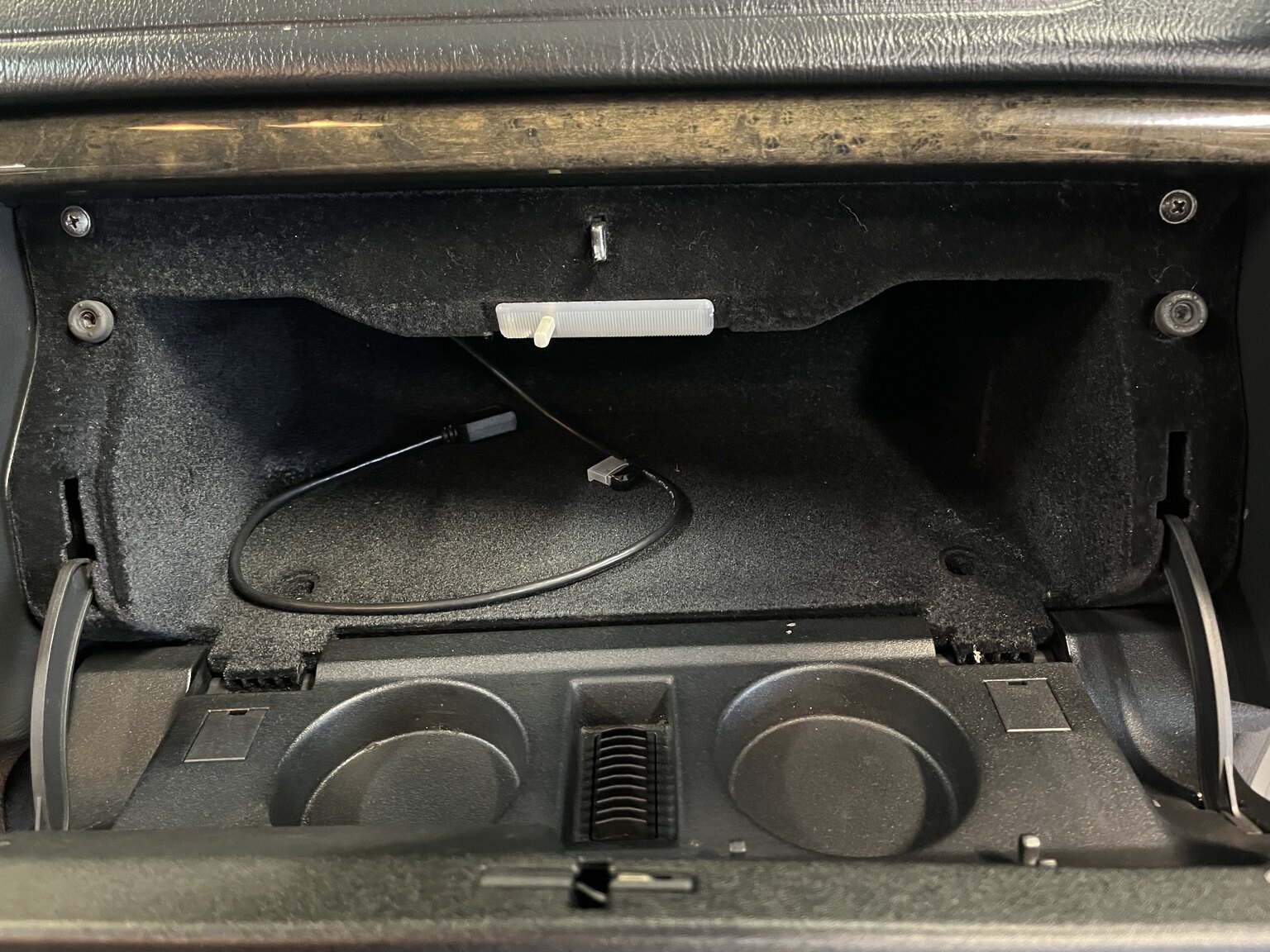 Interior image of 1998 Mercedes-Benz E55 AMG