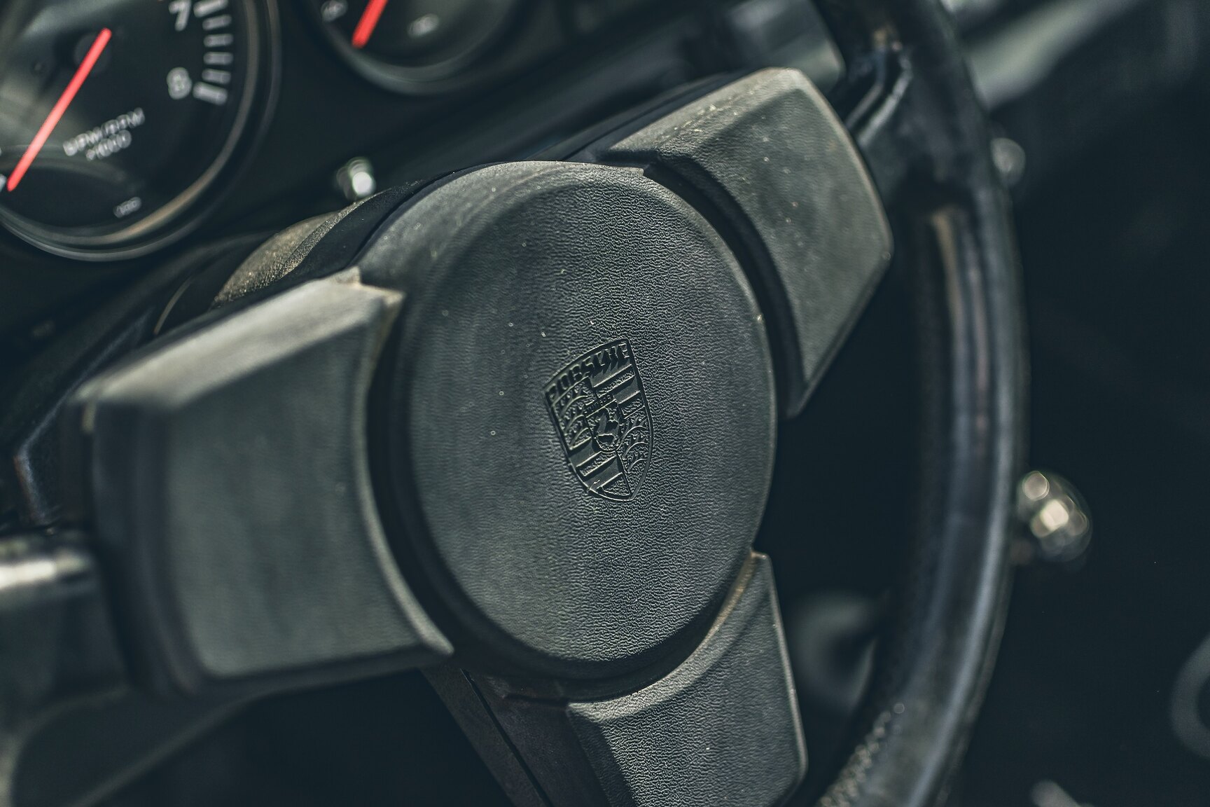 Interior image of Porsche 911 Carrera