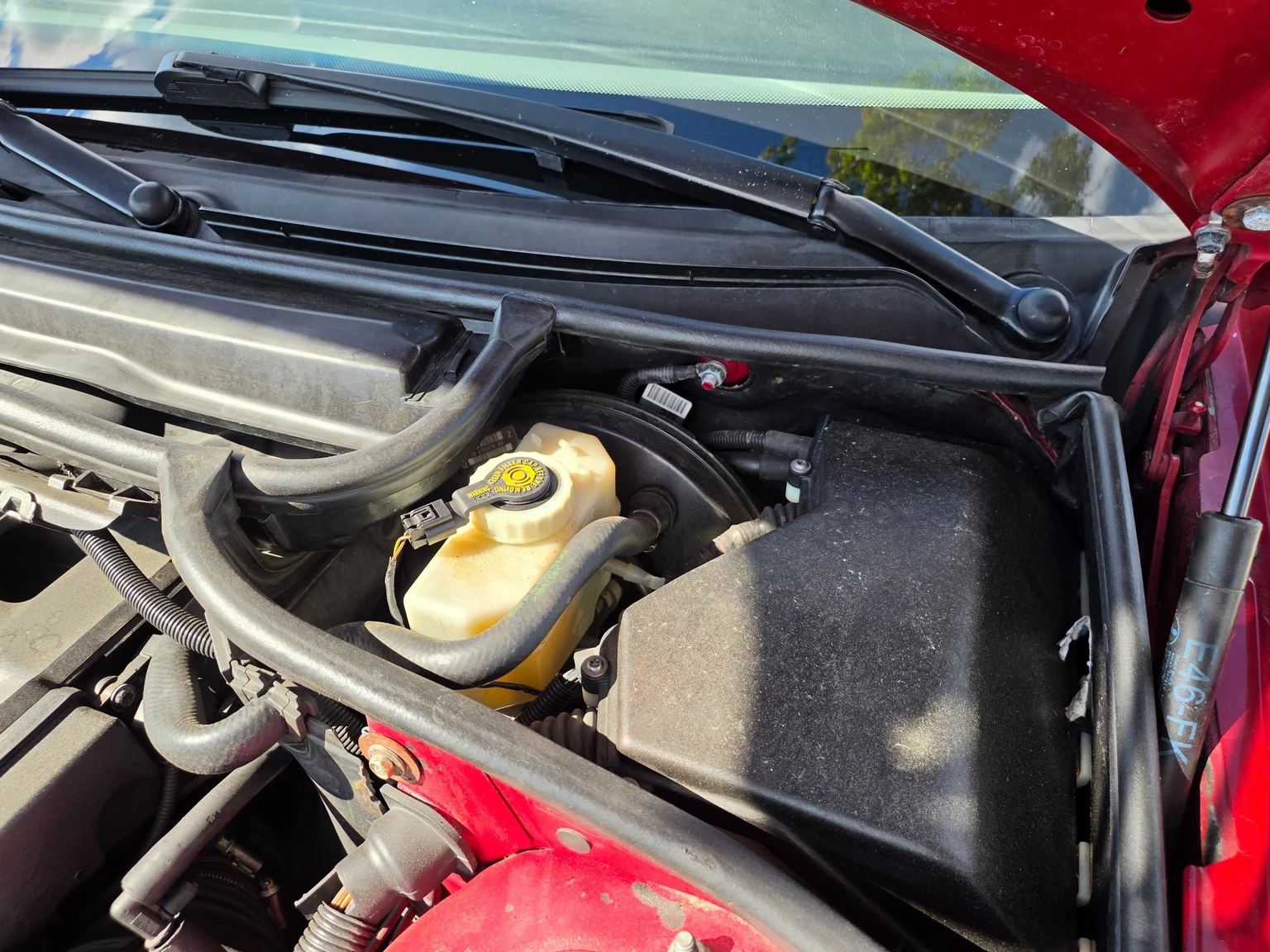 Image of 2002 BMW 330Ci Convertible mechanics (10)