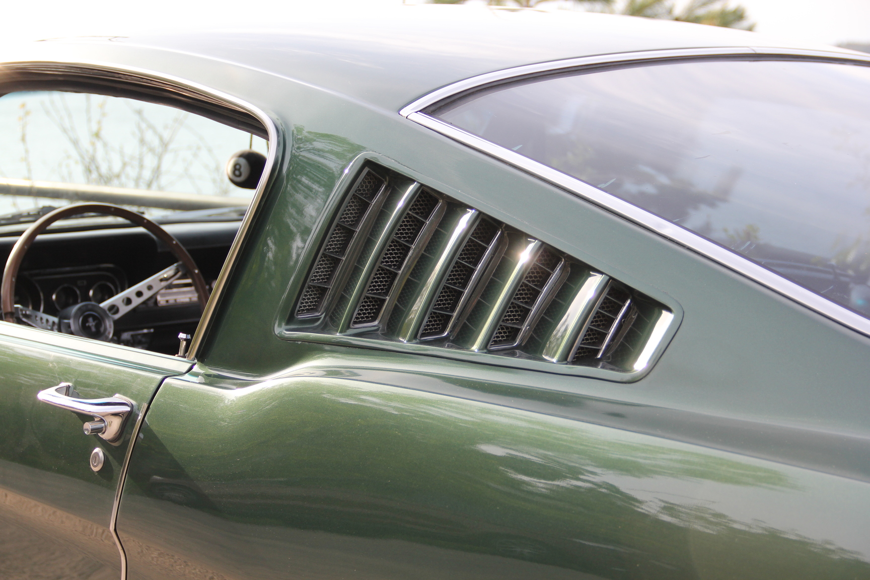 Exterior image of 1966 Ford Mustang Fastback GT-clone (12)