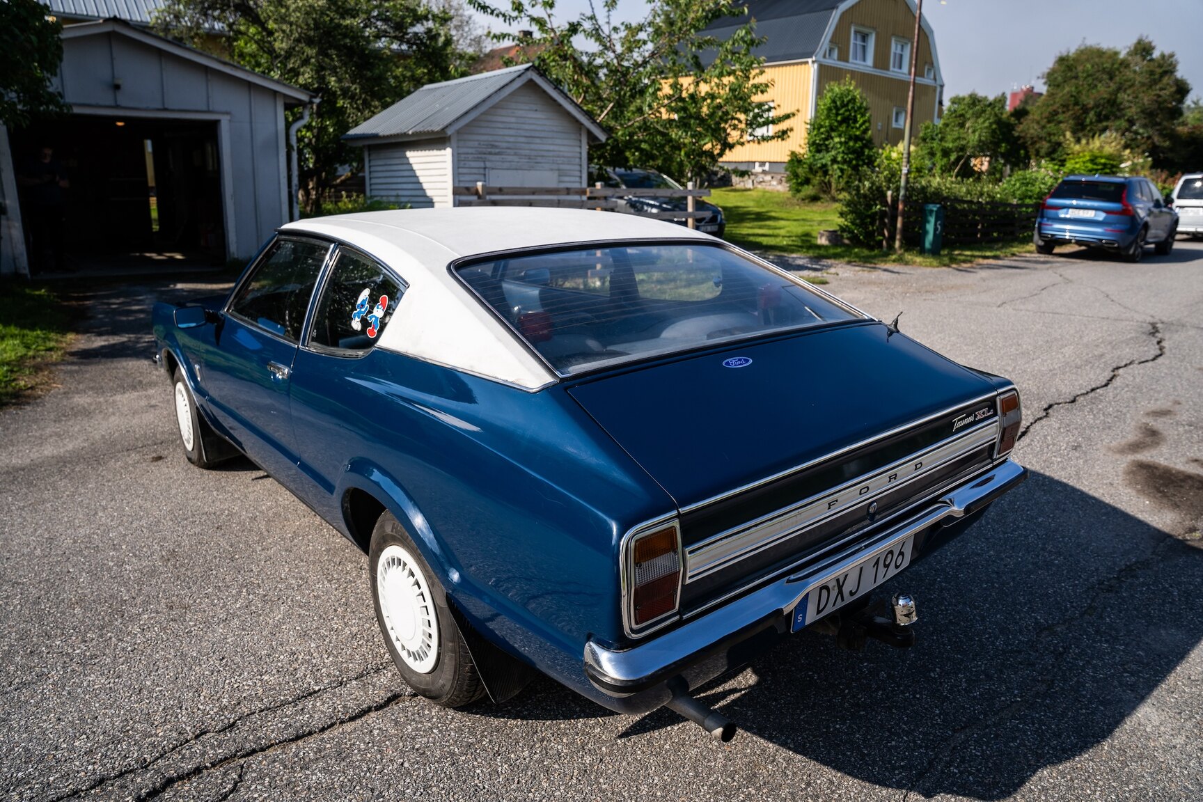 Exterior image of 1974 Ford Taunus 1600 XL