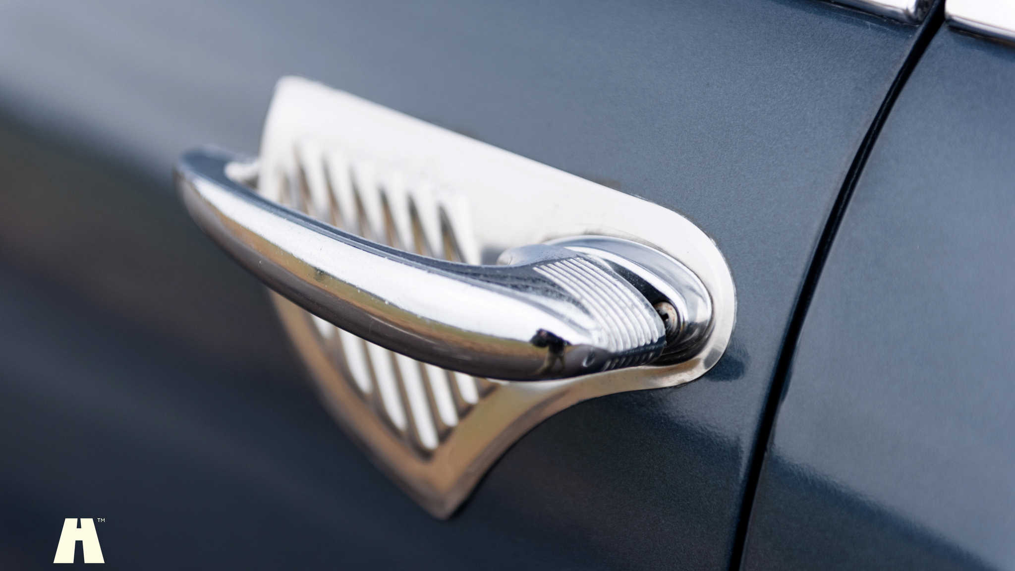 Exterior image of 1950 Chrysler Windsor Club Coupé (68)