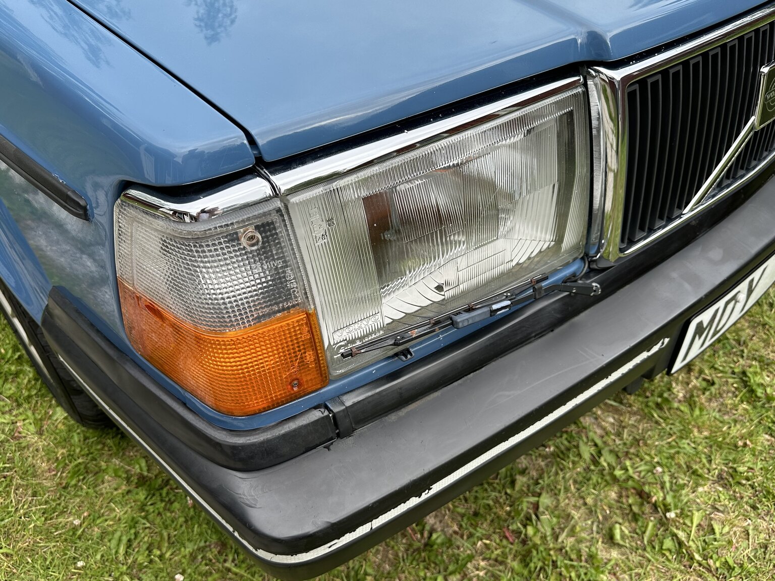 Exteriörbild på 1986 Volvo 244