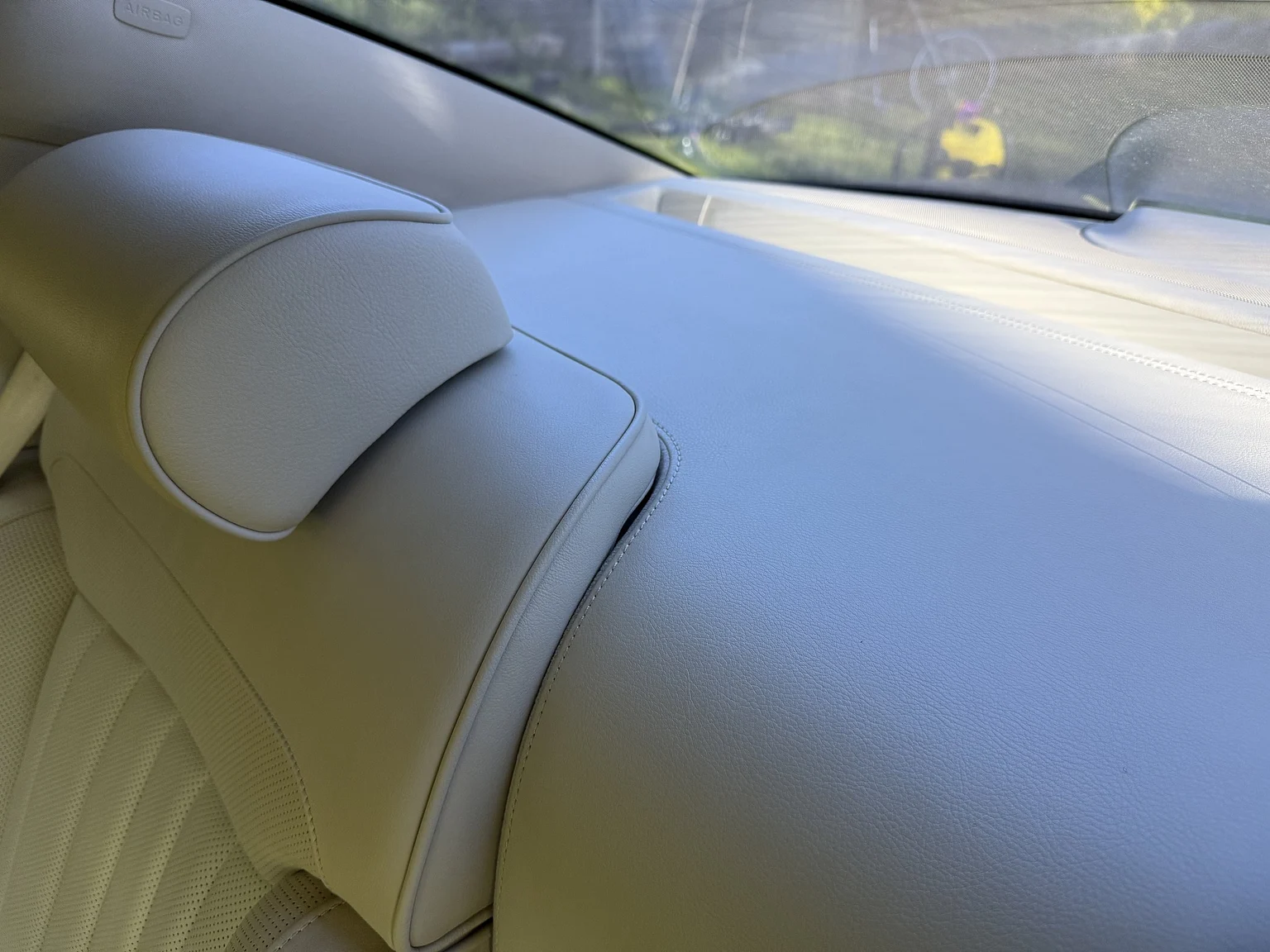 Innenraumfoto von 2009 Volkswagen Phaeton W12 LWB Executive (47)
