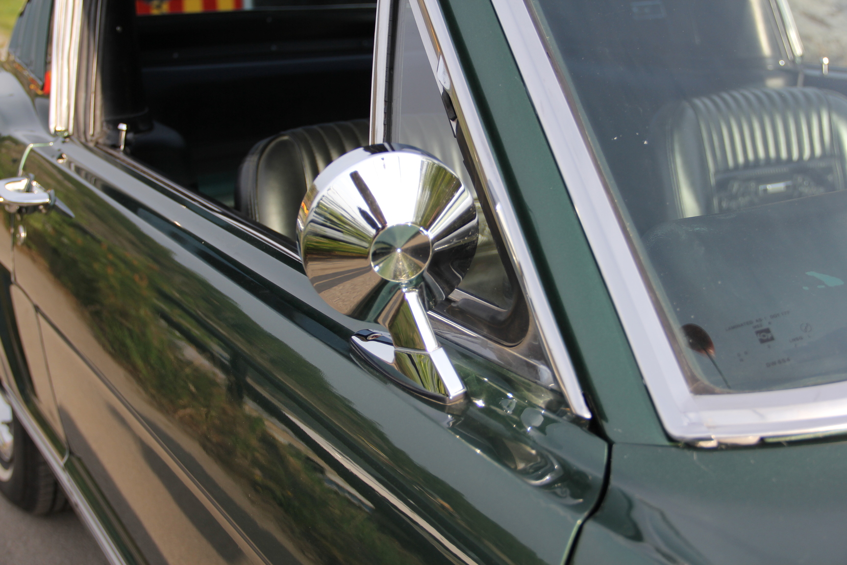Exterior image of 1966 Ford Mustang Fastback GT-clone (19)