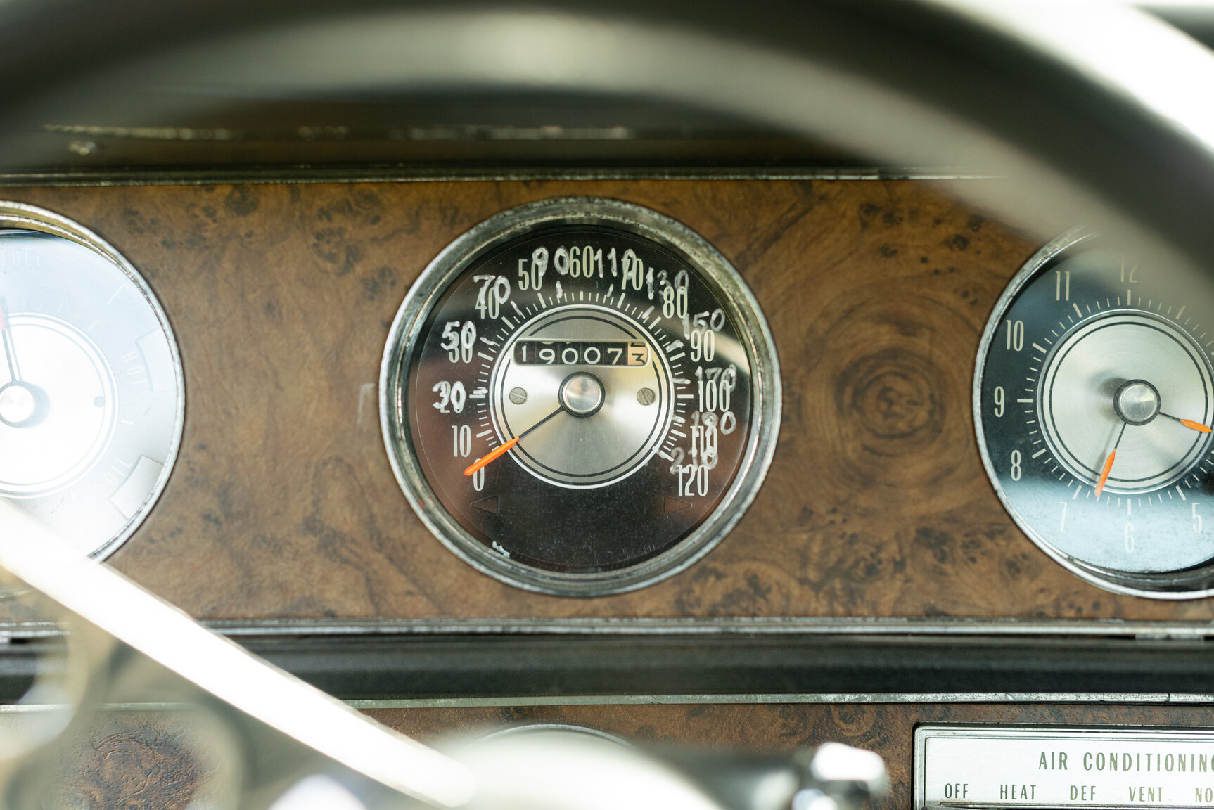 Innenraumfoto von 1970 Oldsmobile Cutlass