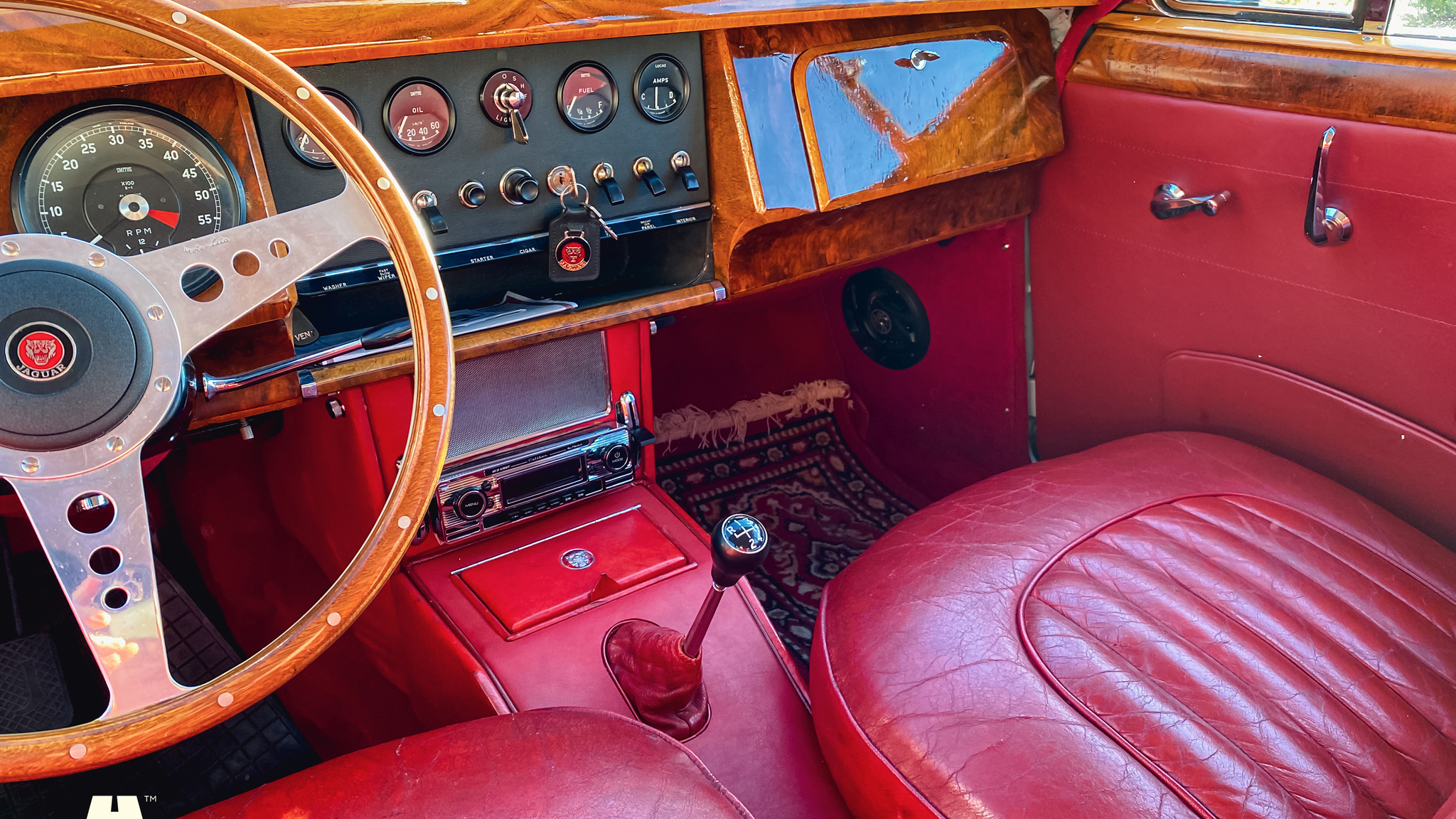 Interiörbild 1961 Jaguar Mark 2
