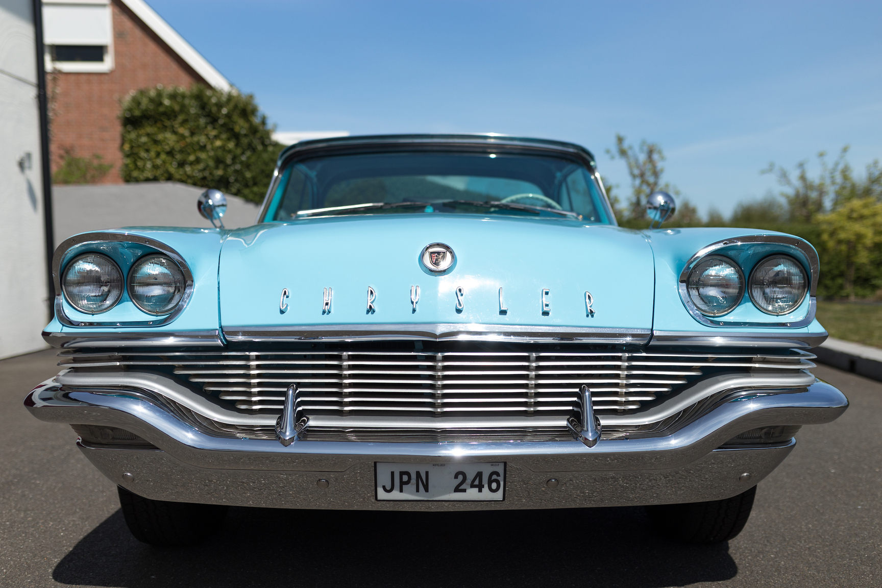 Exteriörbild på 1957 Chrysler New Yorker
