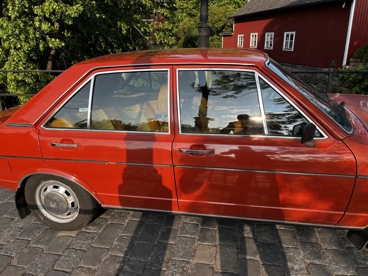 Exterior image of 1976 Audi 80 GL B1  (32)
