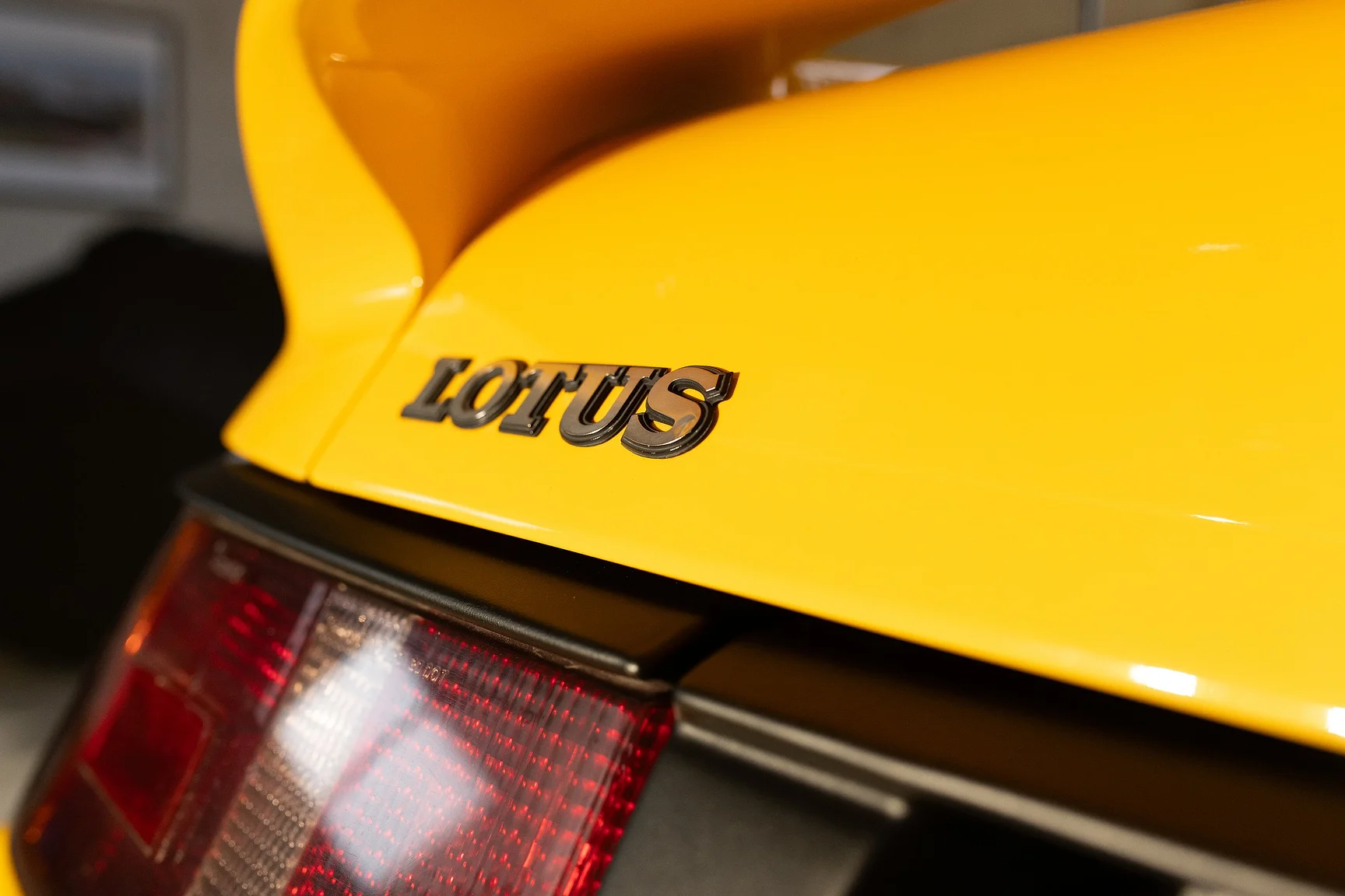 Exteriörbild på 1995 Lotus Elan Roadster (20)