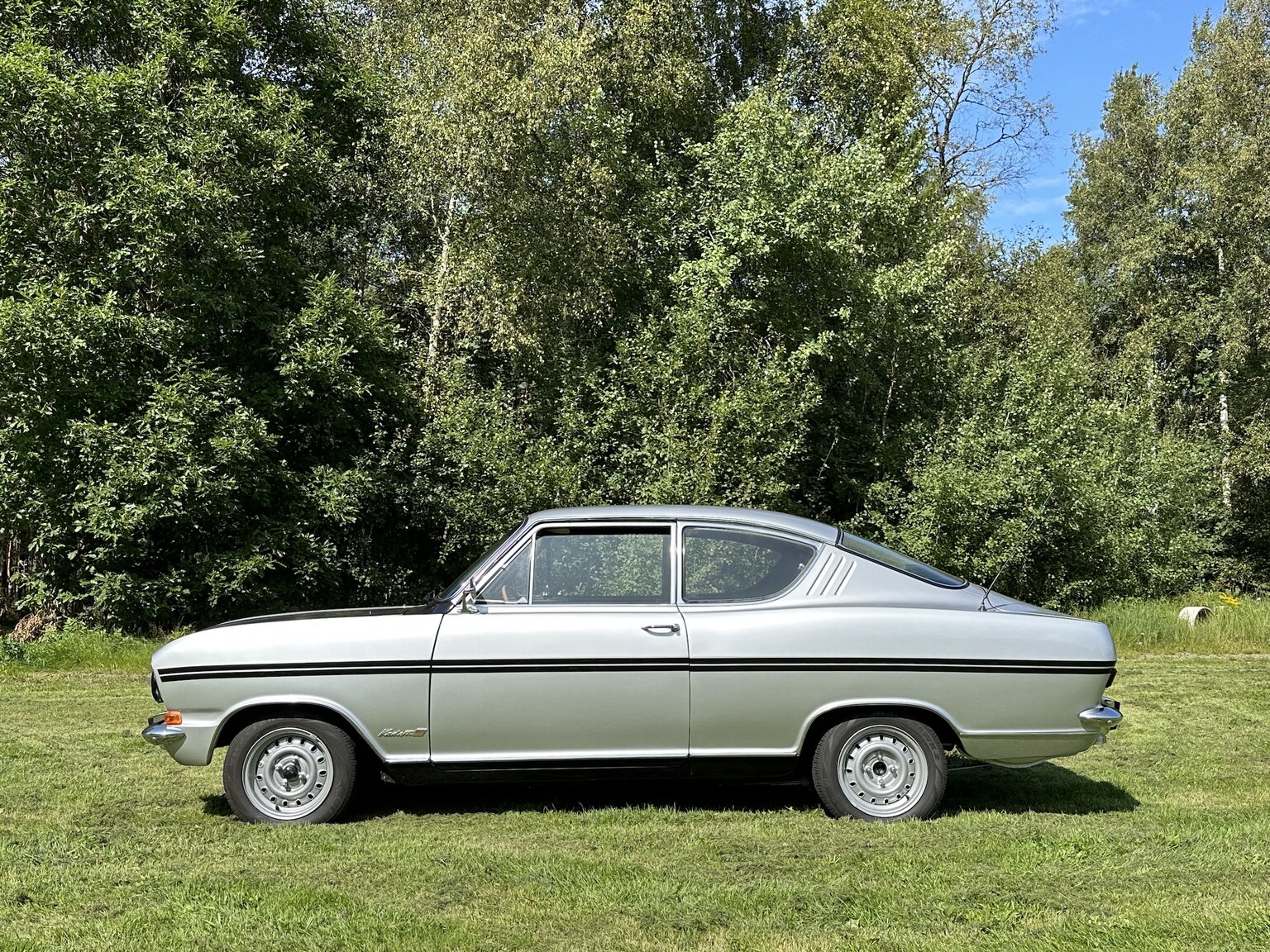 Exteriörbild på 1967 Opel Kadett B Rallye