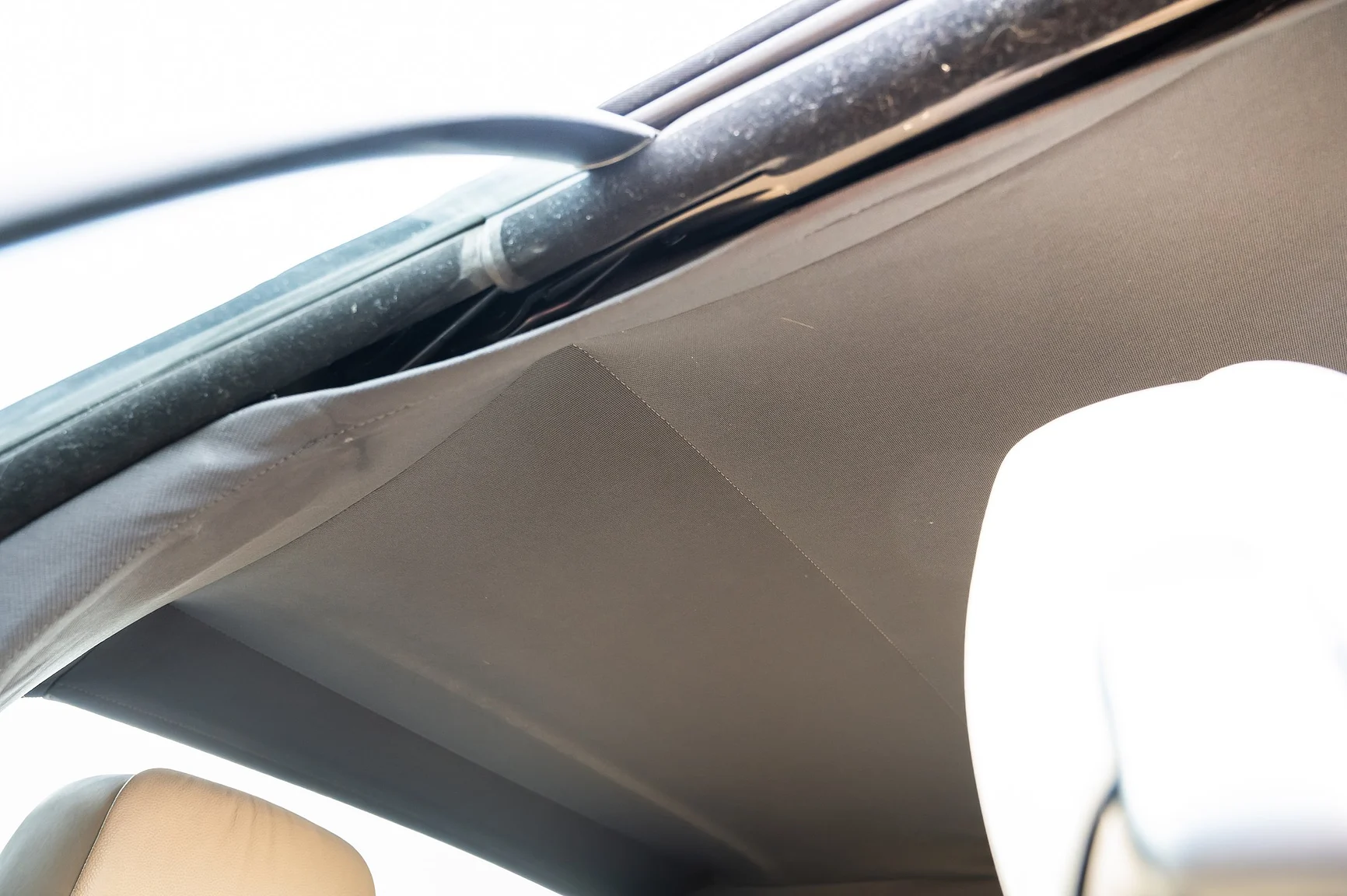 Interior image of 2001 BMW 330 Ci (43)