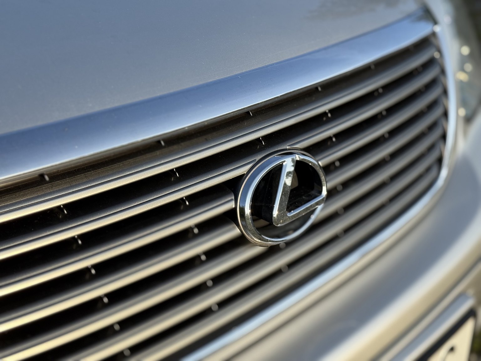 Aussenfoto 2005 Lexus LS 430 4.3 V8