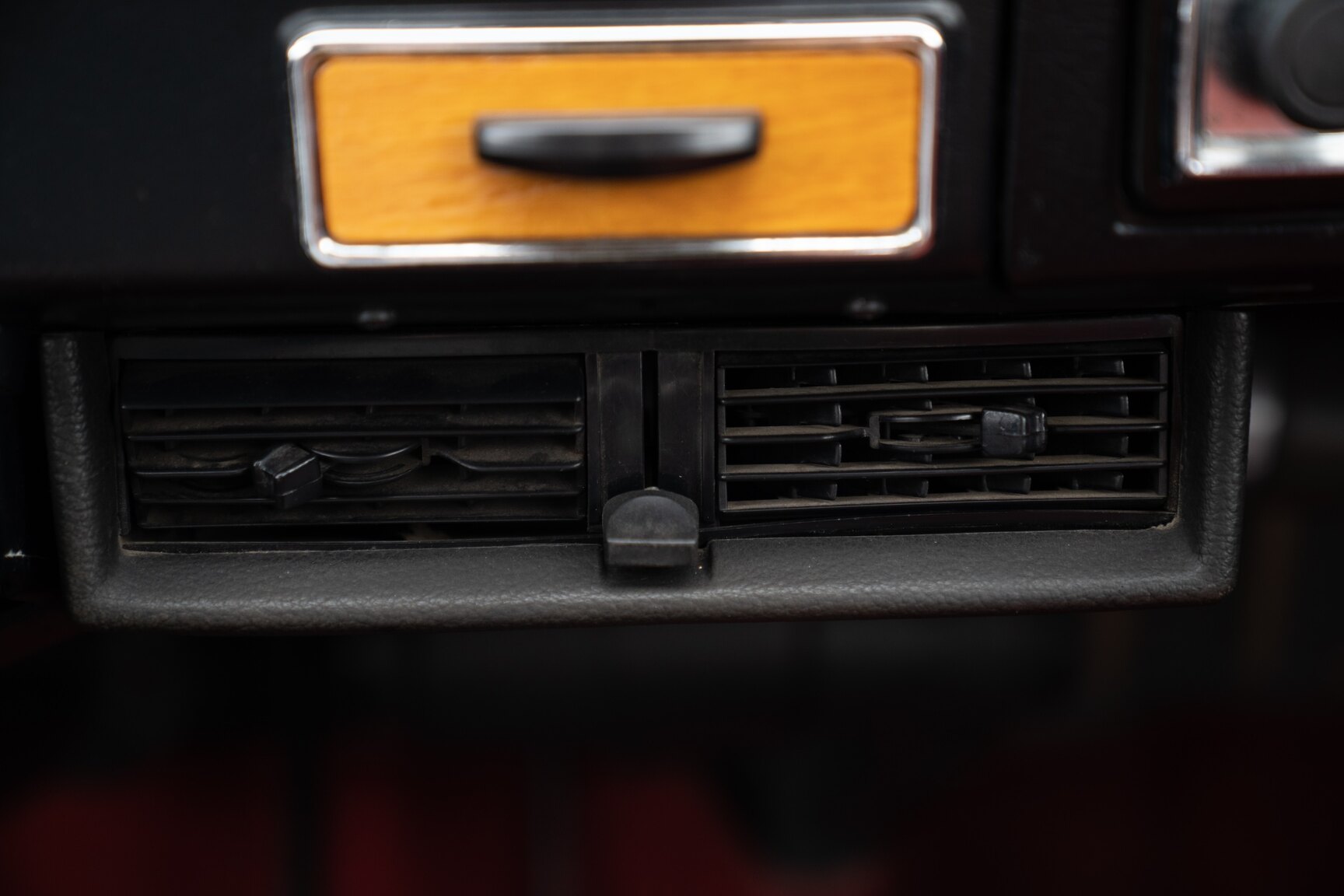 Innenraumfoto von 1973 SAAB 96 V4 (19)